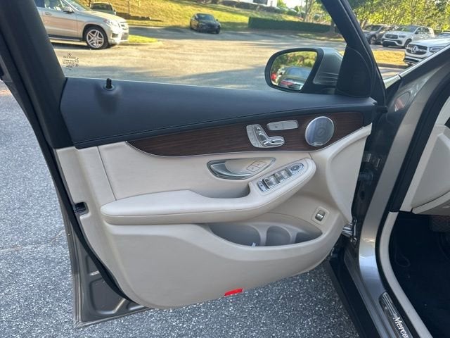 2020 Mercedes-Benz GLC GLC 300