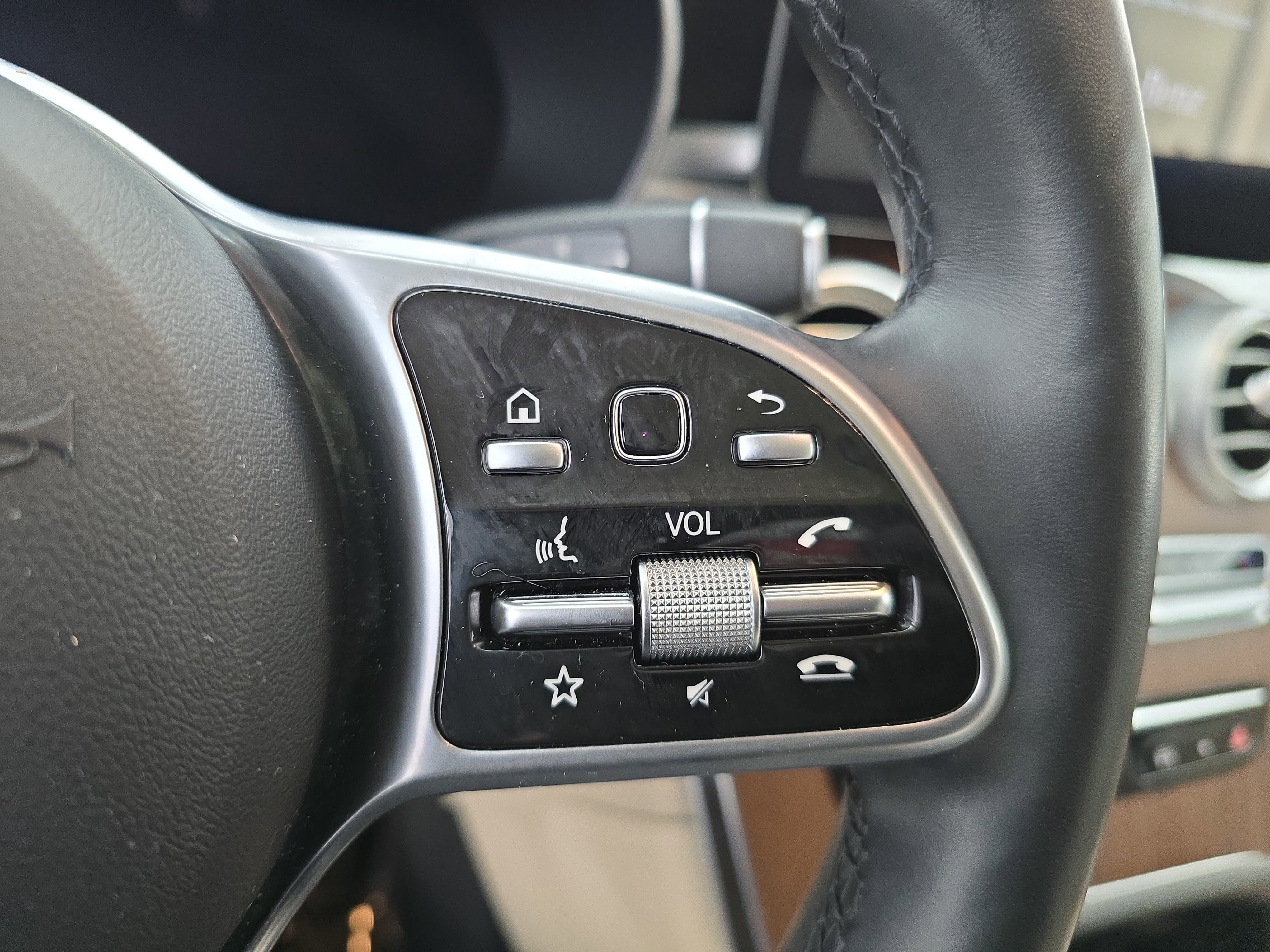 2021 Mercedes-Benz GLC GLC 300