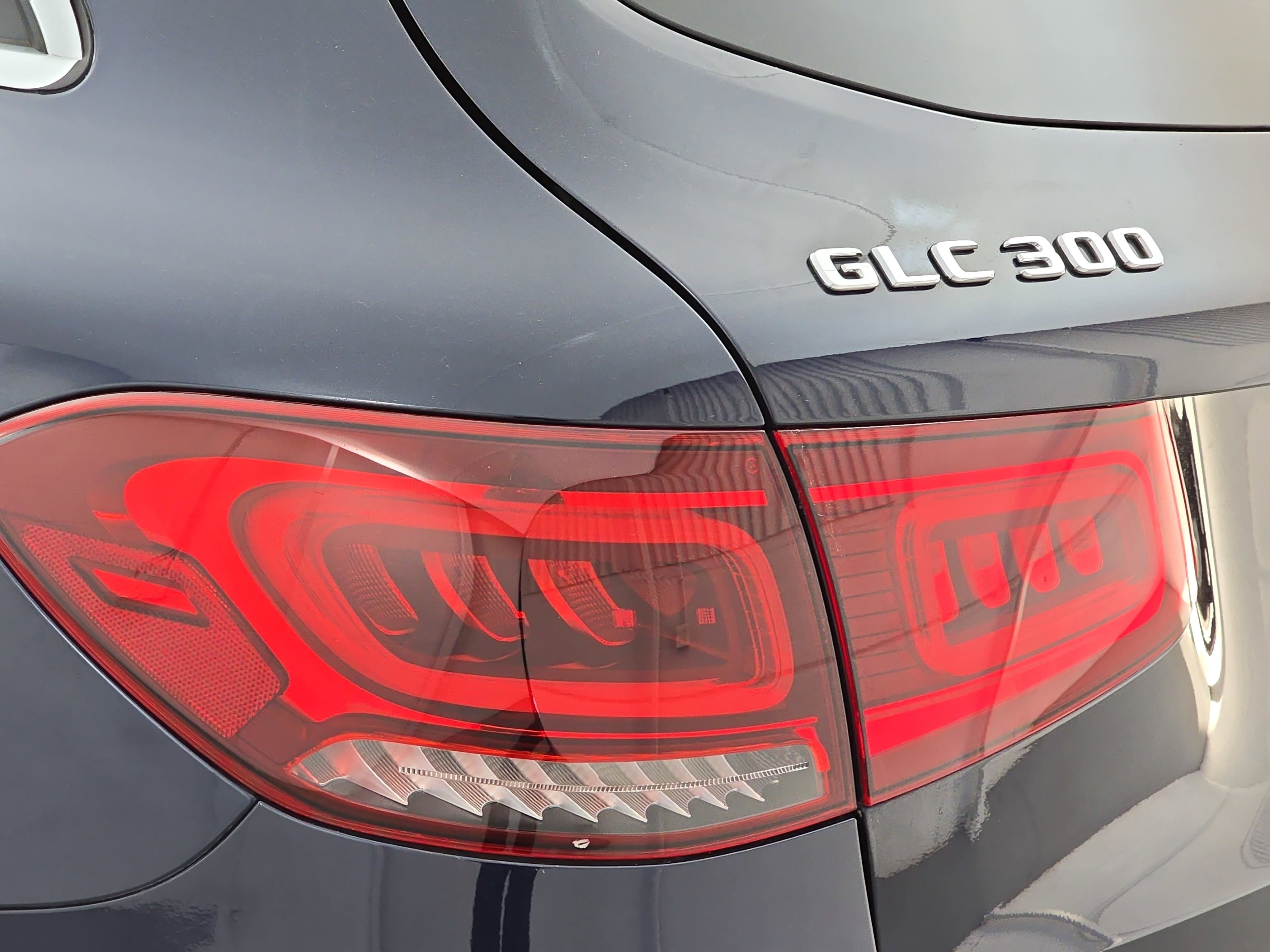 2021 Mercedes-Benz GLC GLC 300
