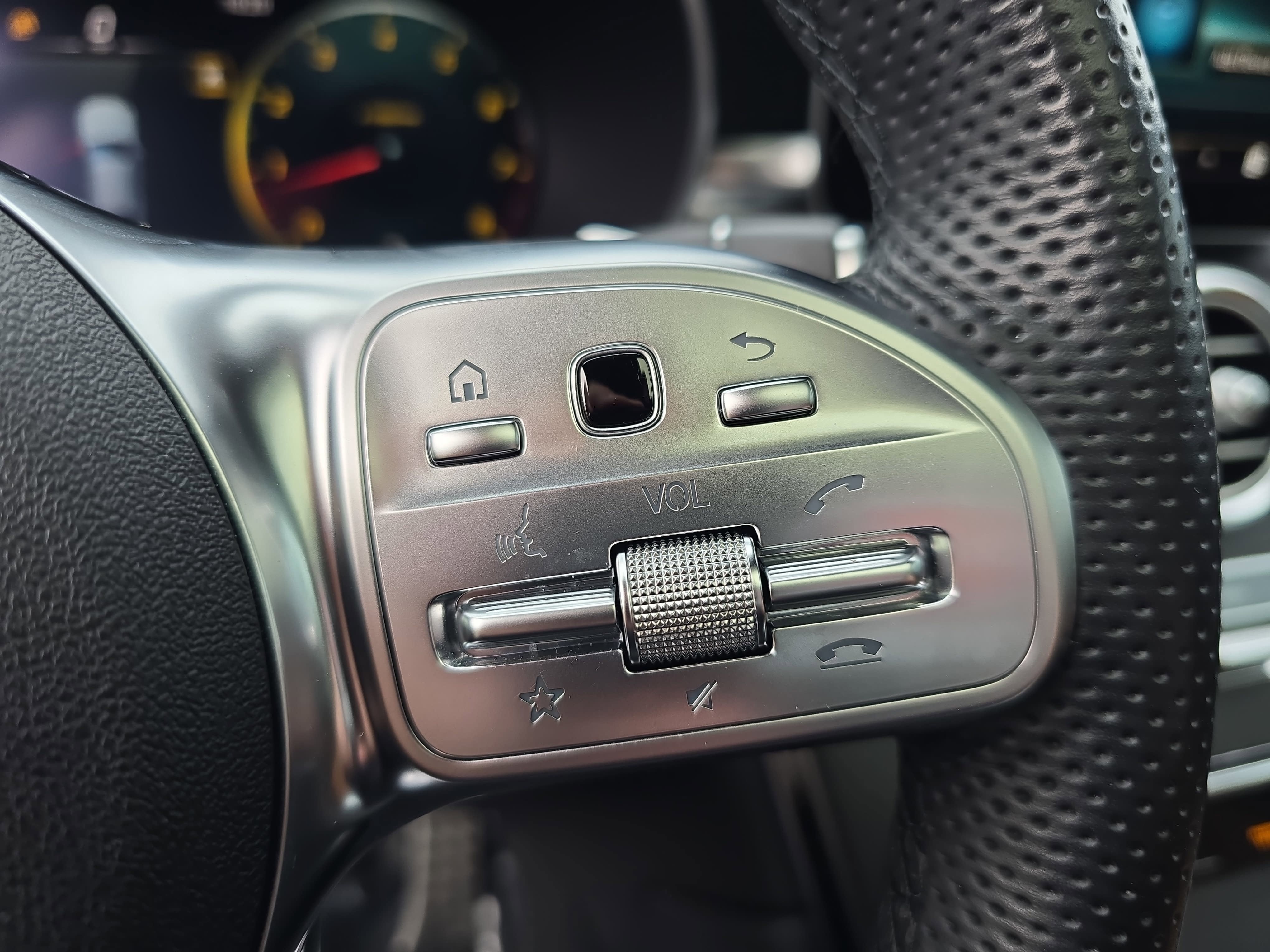 2023 Mercedes-Benz GLC GLC 300