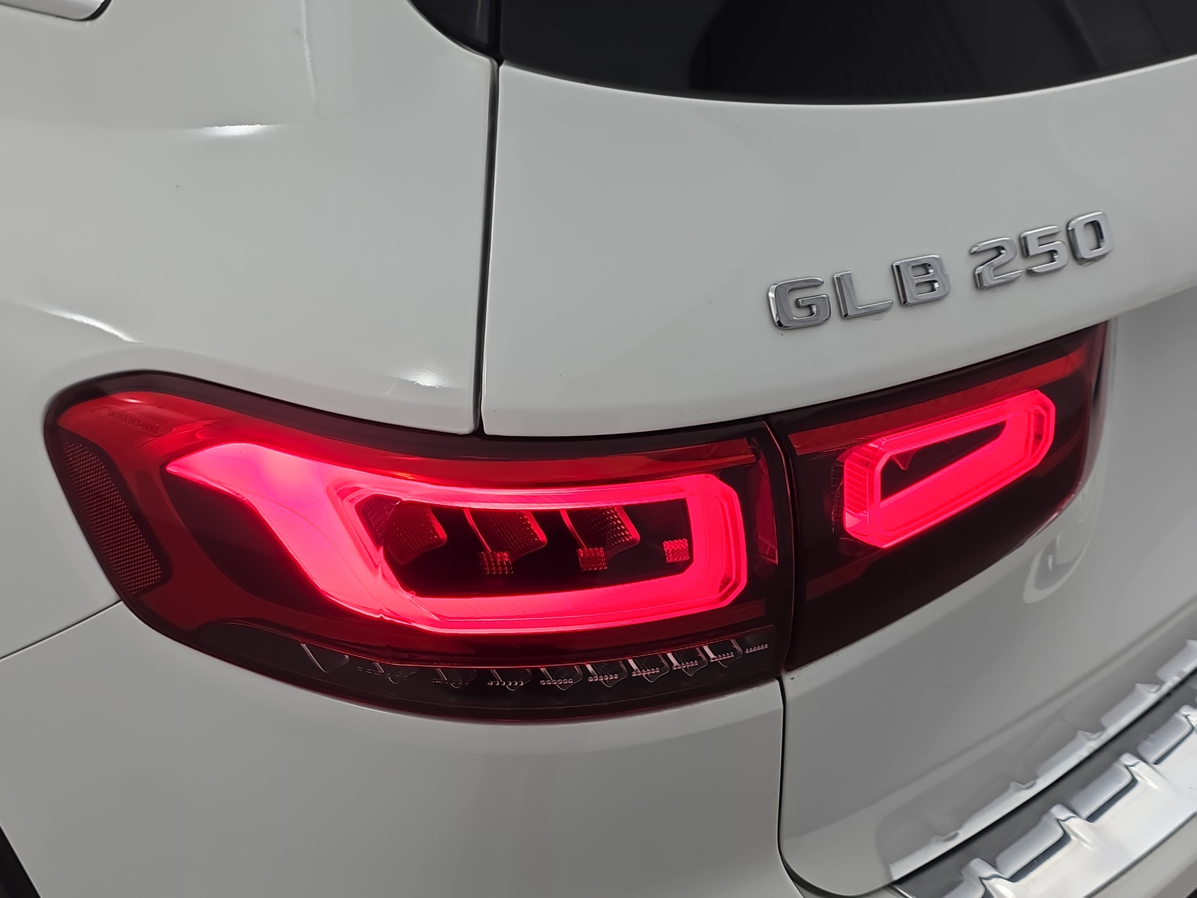 2022 Mercedes-Benz GLB GLB 250