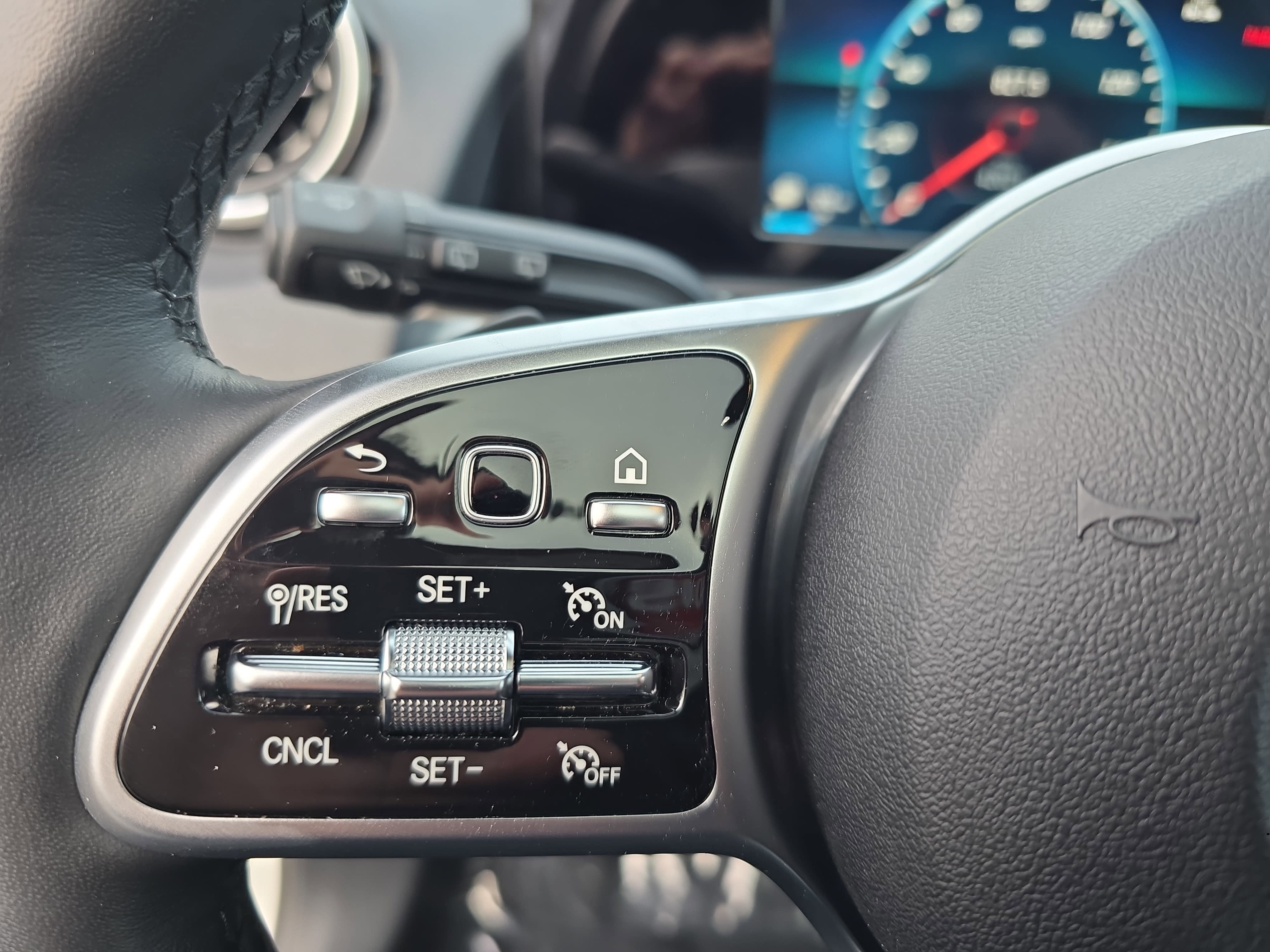 2023 Mercedes-Benz GLB GLB 250