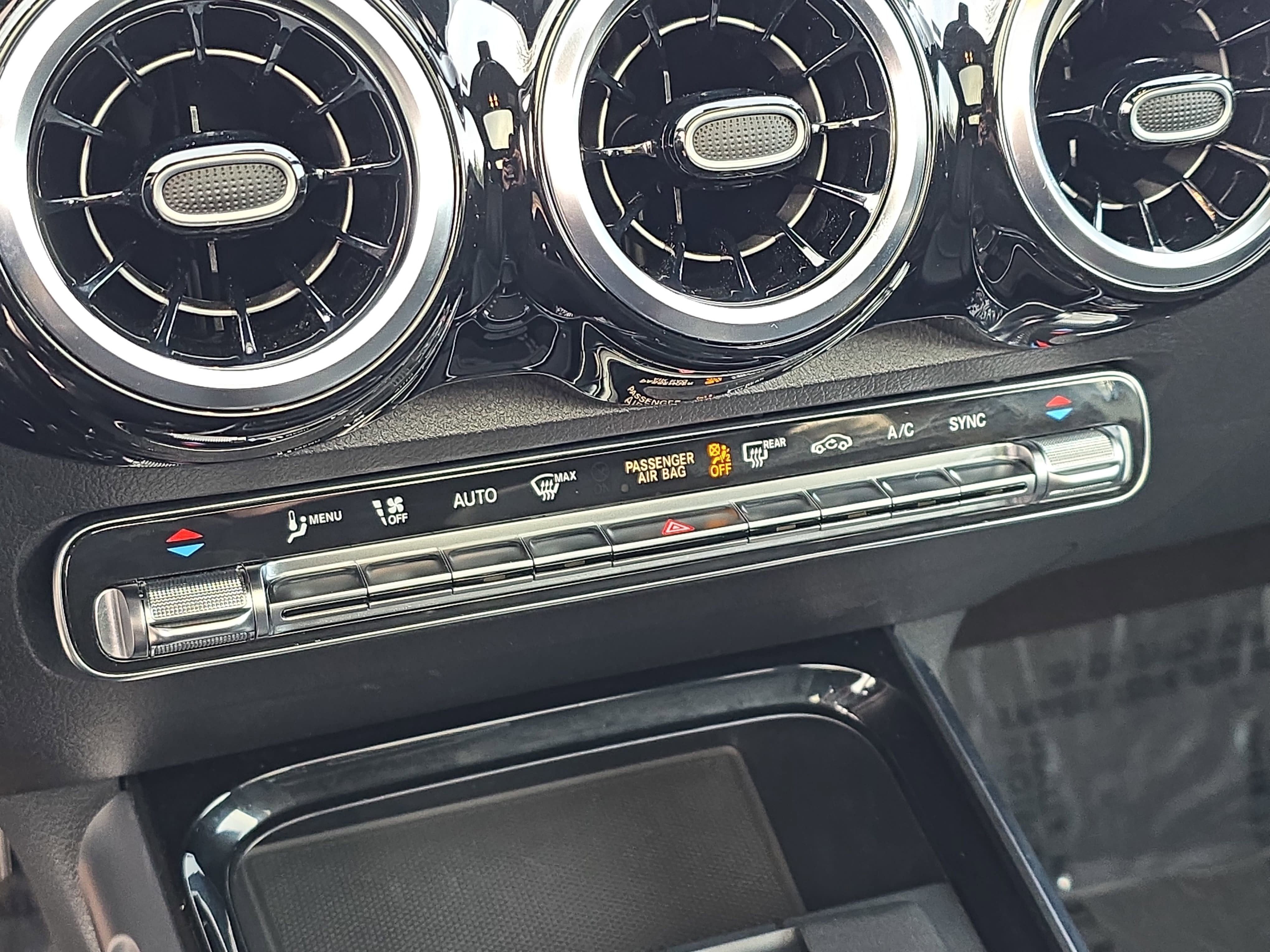 2023 Mercedes-Benz GLB GLB 250