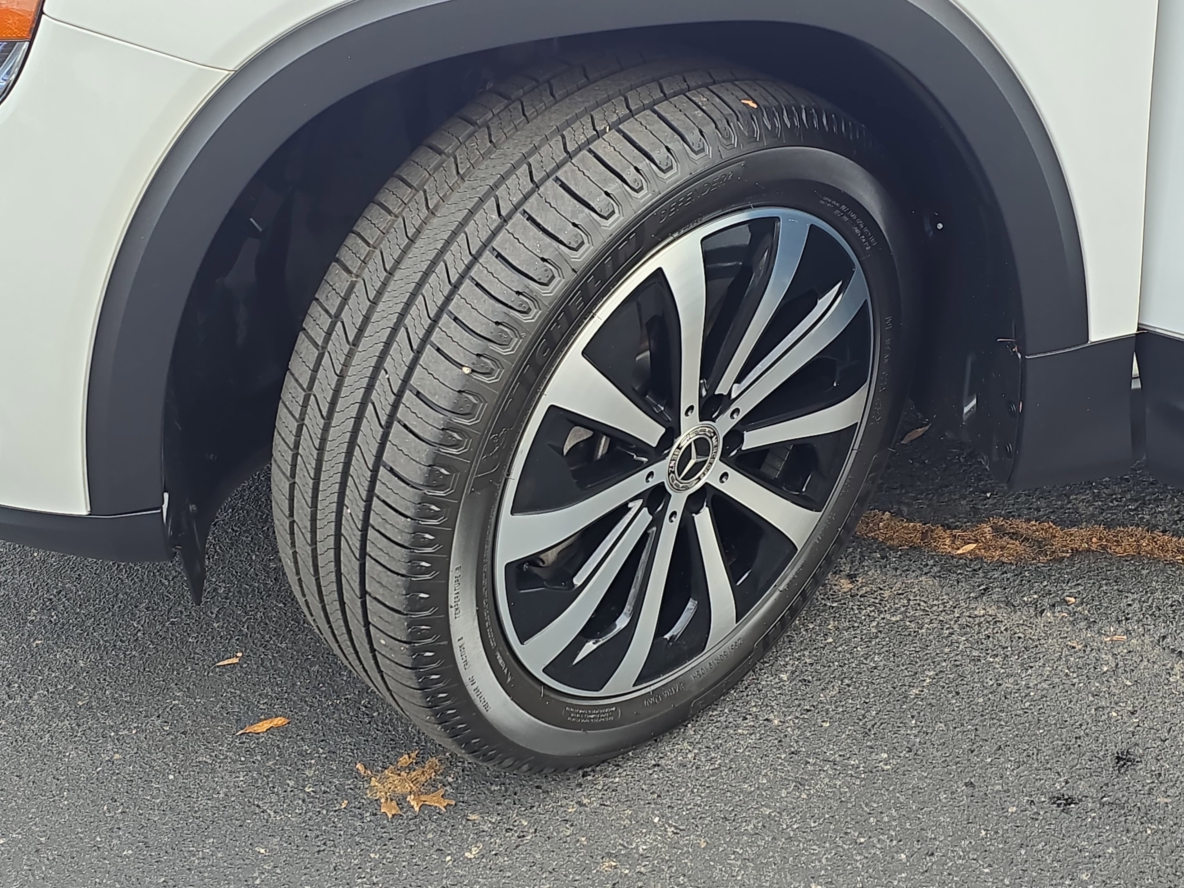 2023 Mercedes-Benz GLB GLB 250