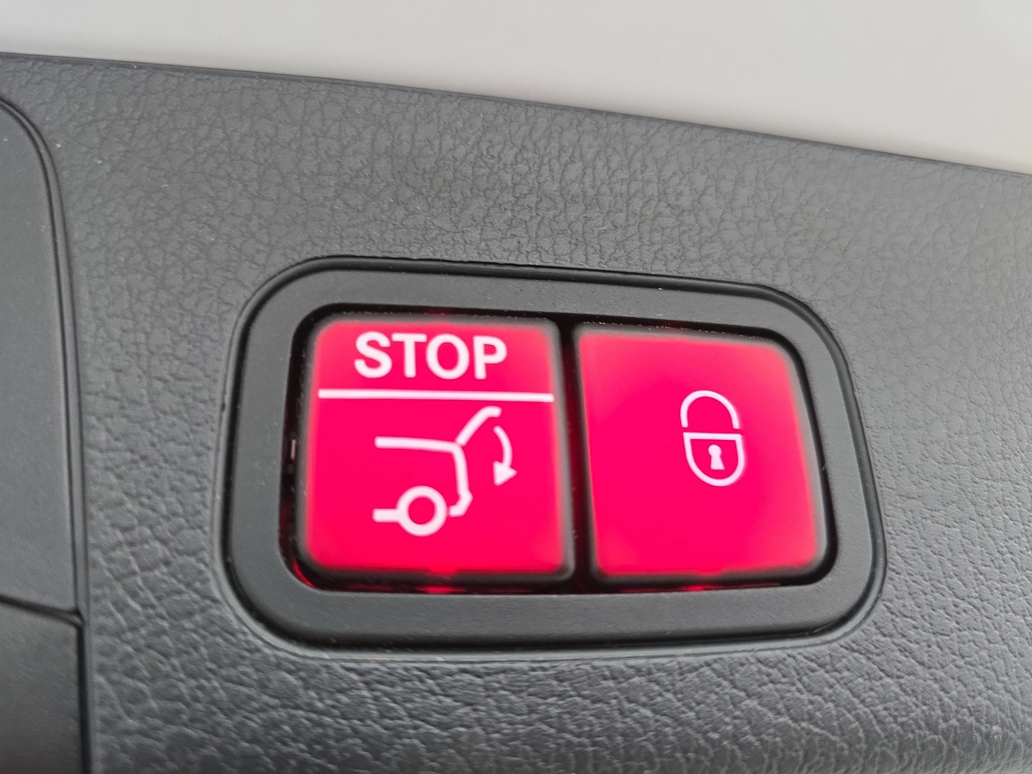 2023 Mercedes-Benz GLB GLB 250