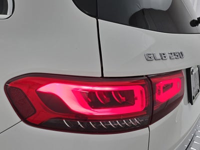 2023 Mercedes-Benz GLB GLB 250