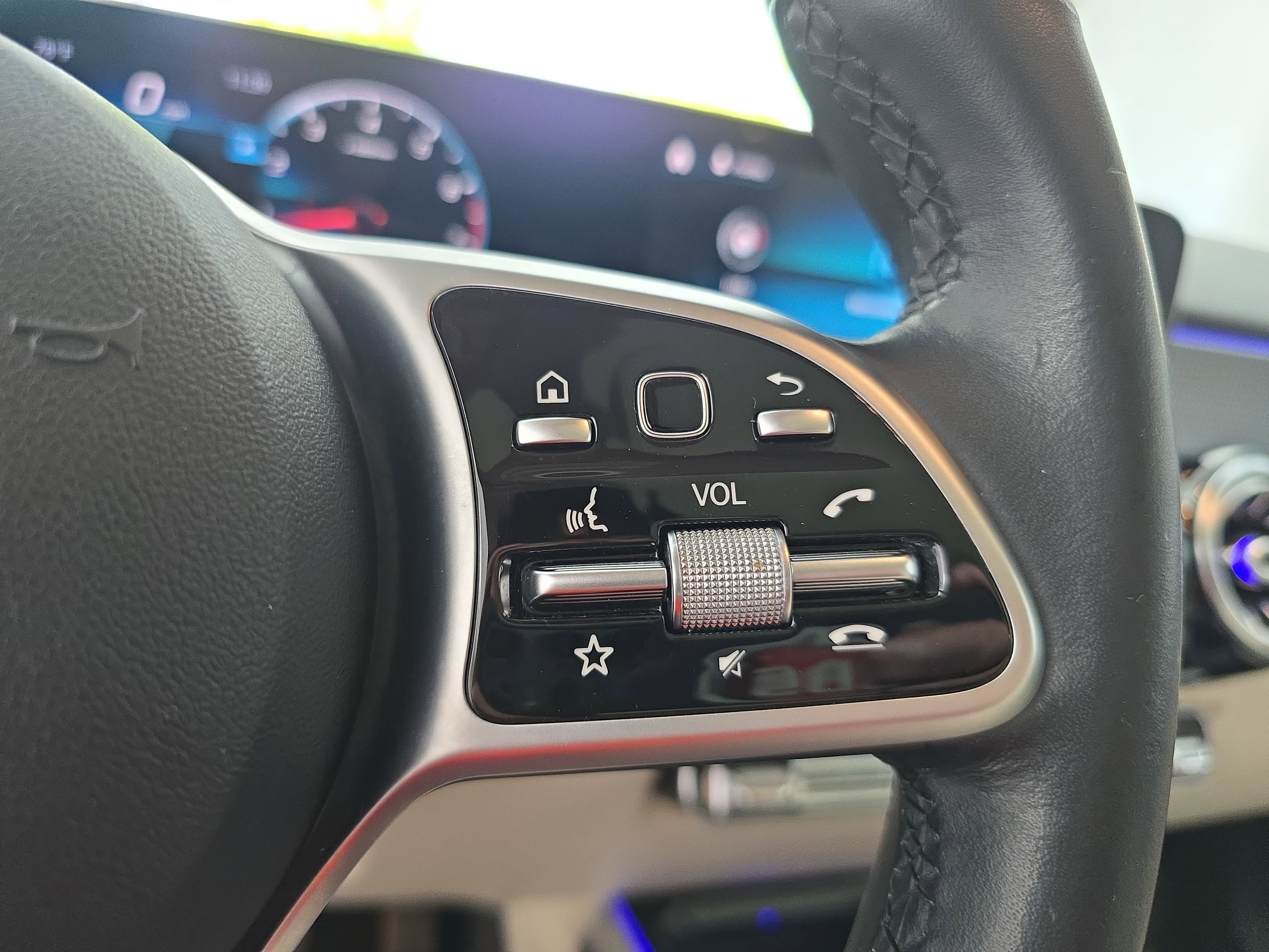 2021 Mercedes-Benz GLB GLB 250