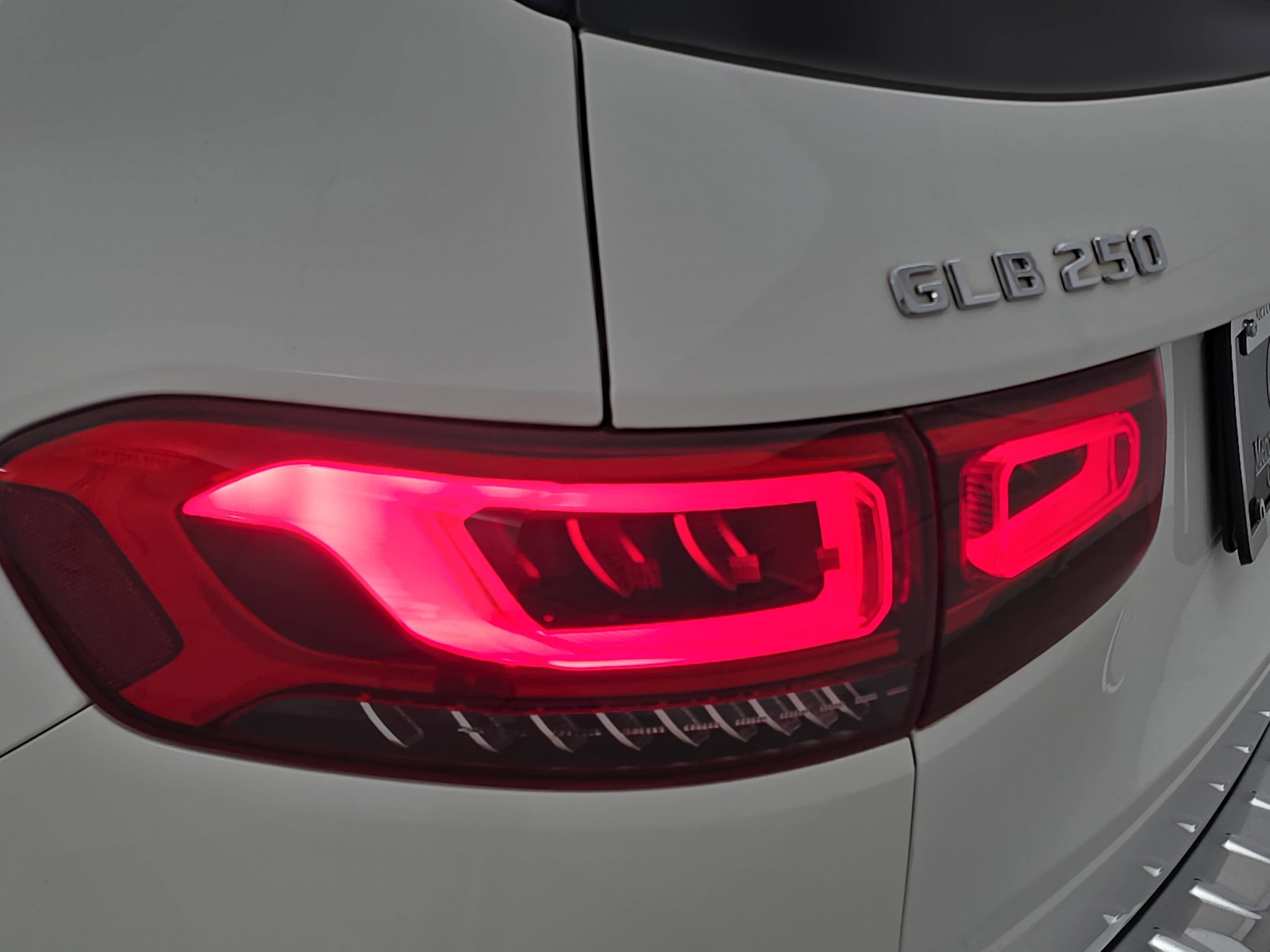 2021 Mercedes-Benz GLB GLB 250