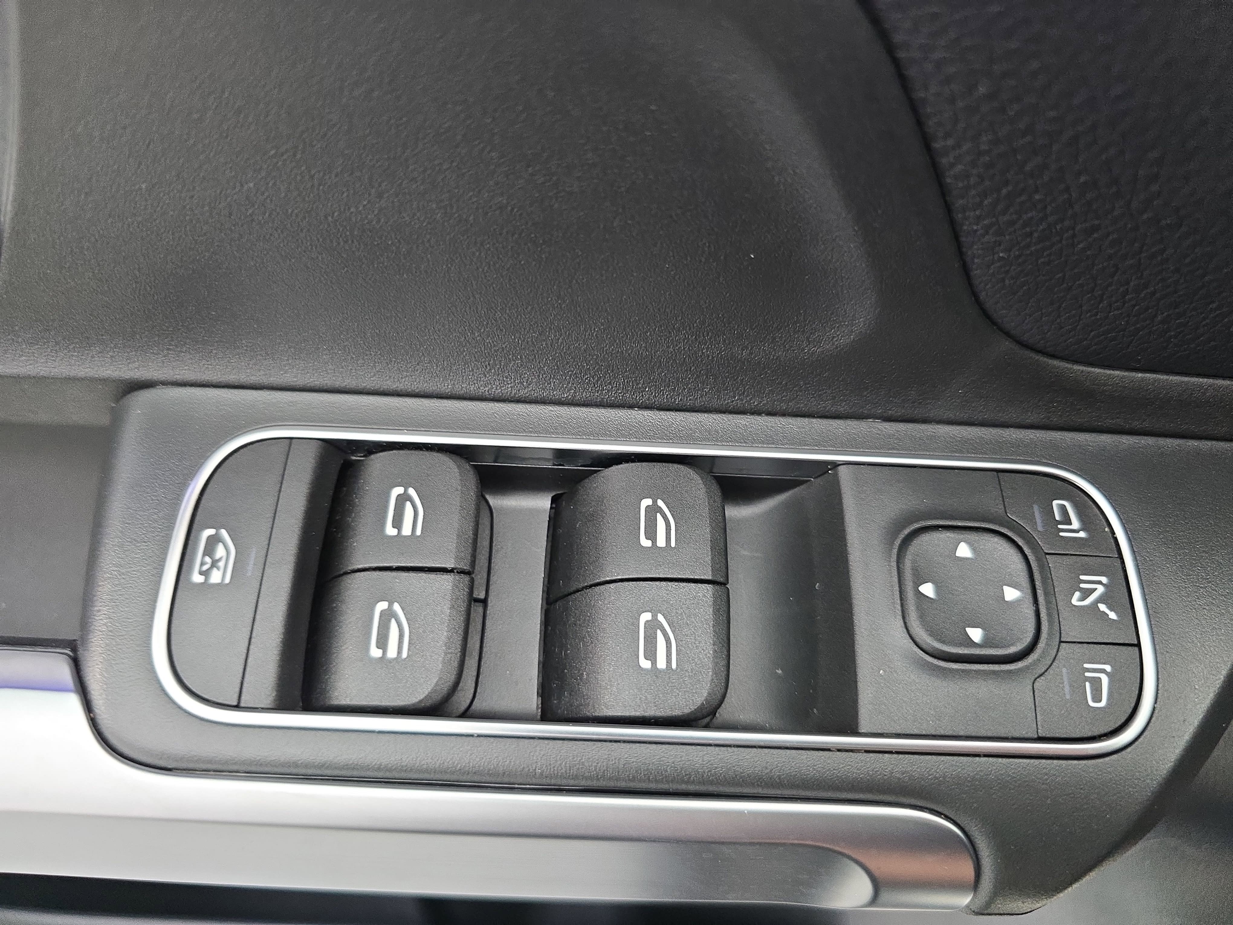 2022 Mercedes-Benz GLB GLB 250