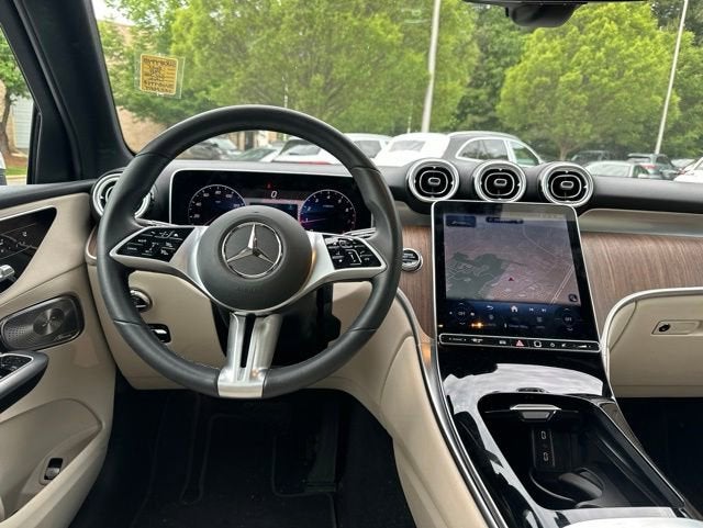 2025 Mercedes-Benz GLC GLC 300
