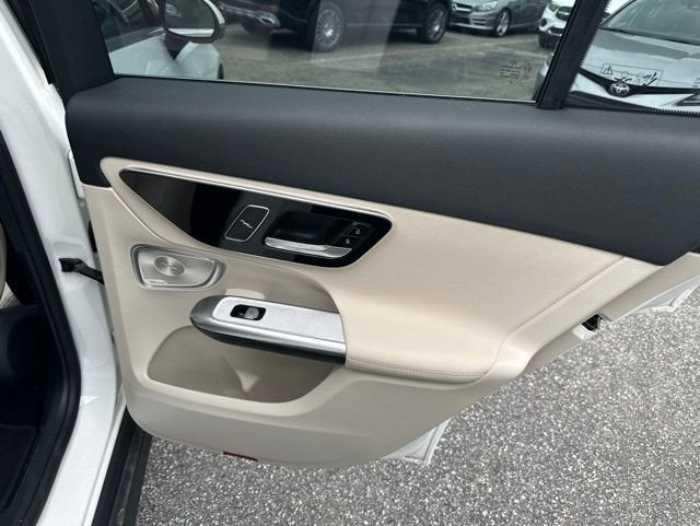 2025 Mercedes-Benz GLC GLC 300