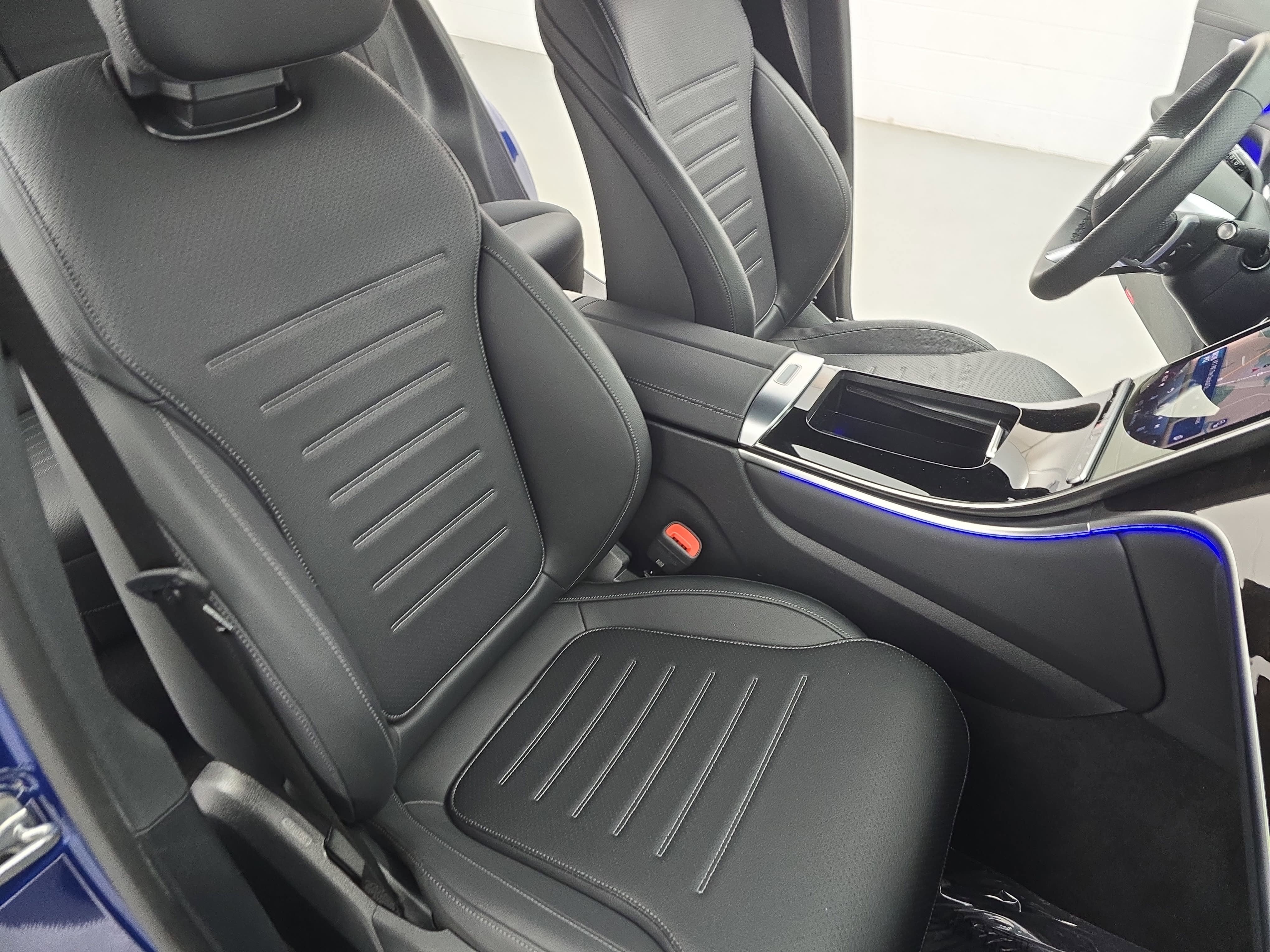 2025 Mercedes-Benz GLC GLC 300