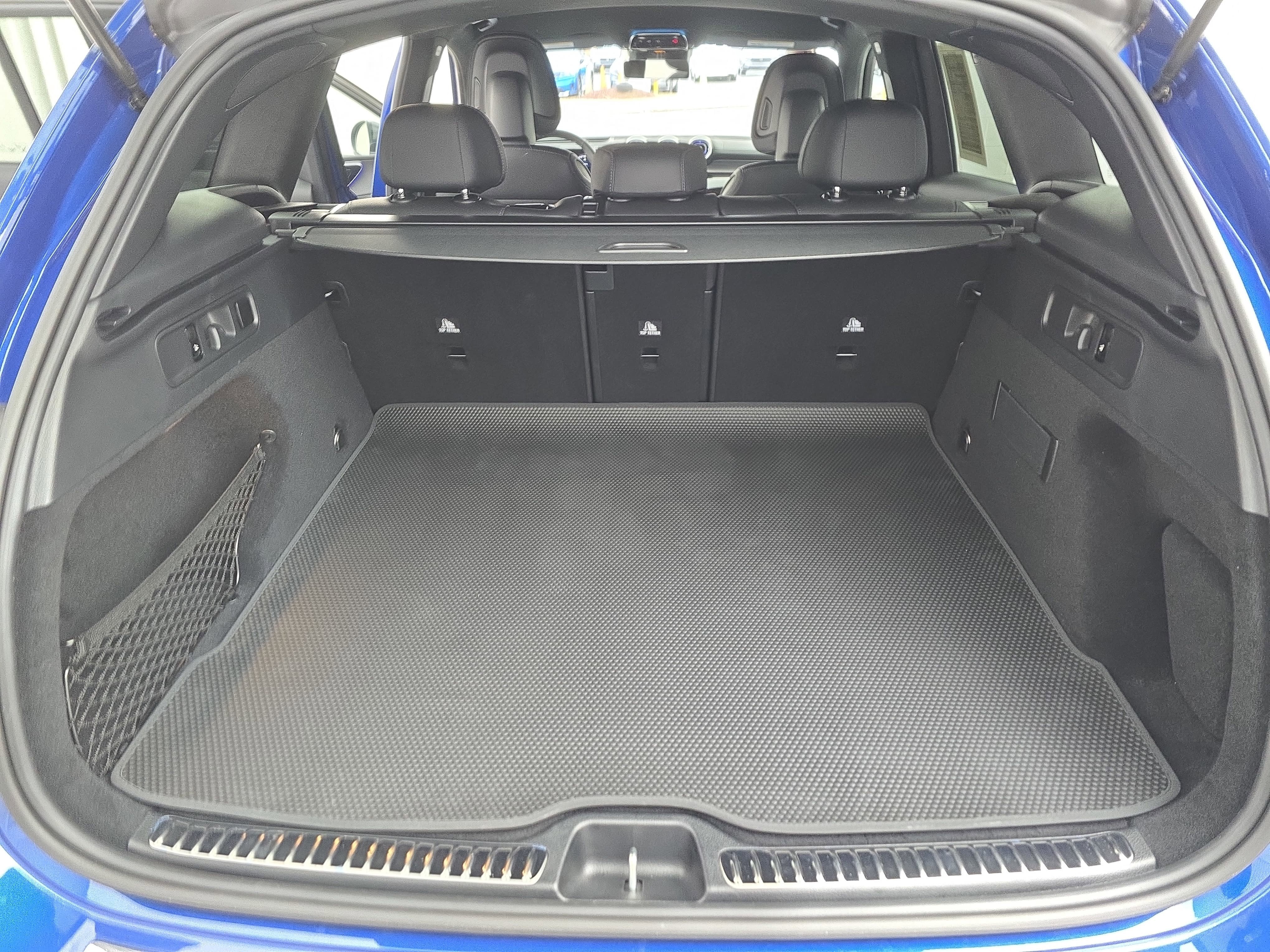 2025 Mercedes-Benz GLC GLC 300