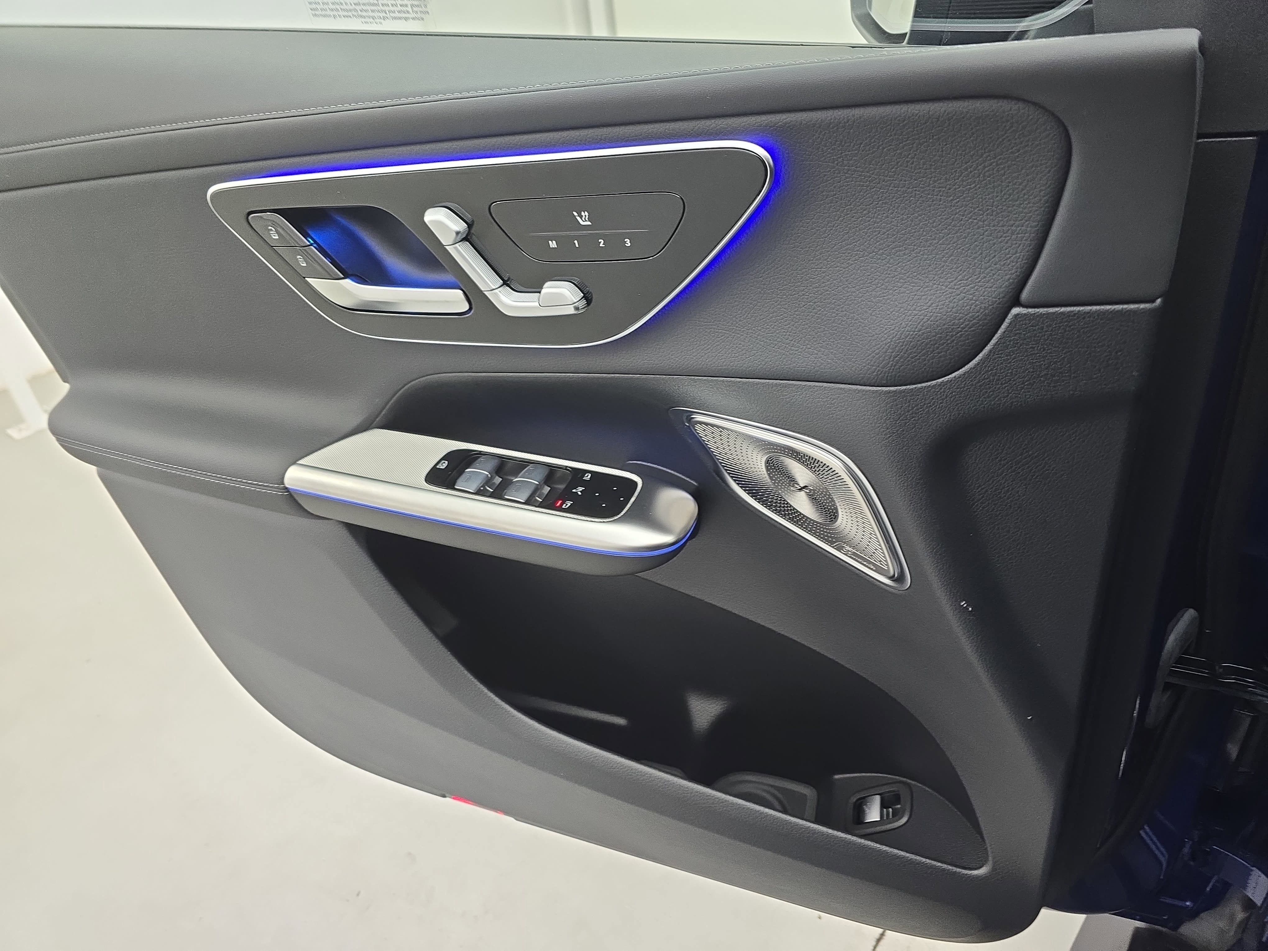 2025 Mercedes-Benz GLC GLC 300