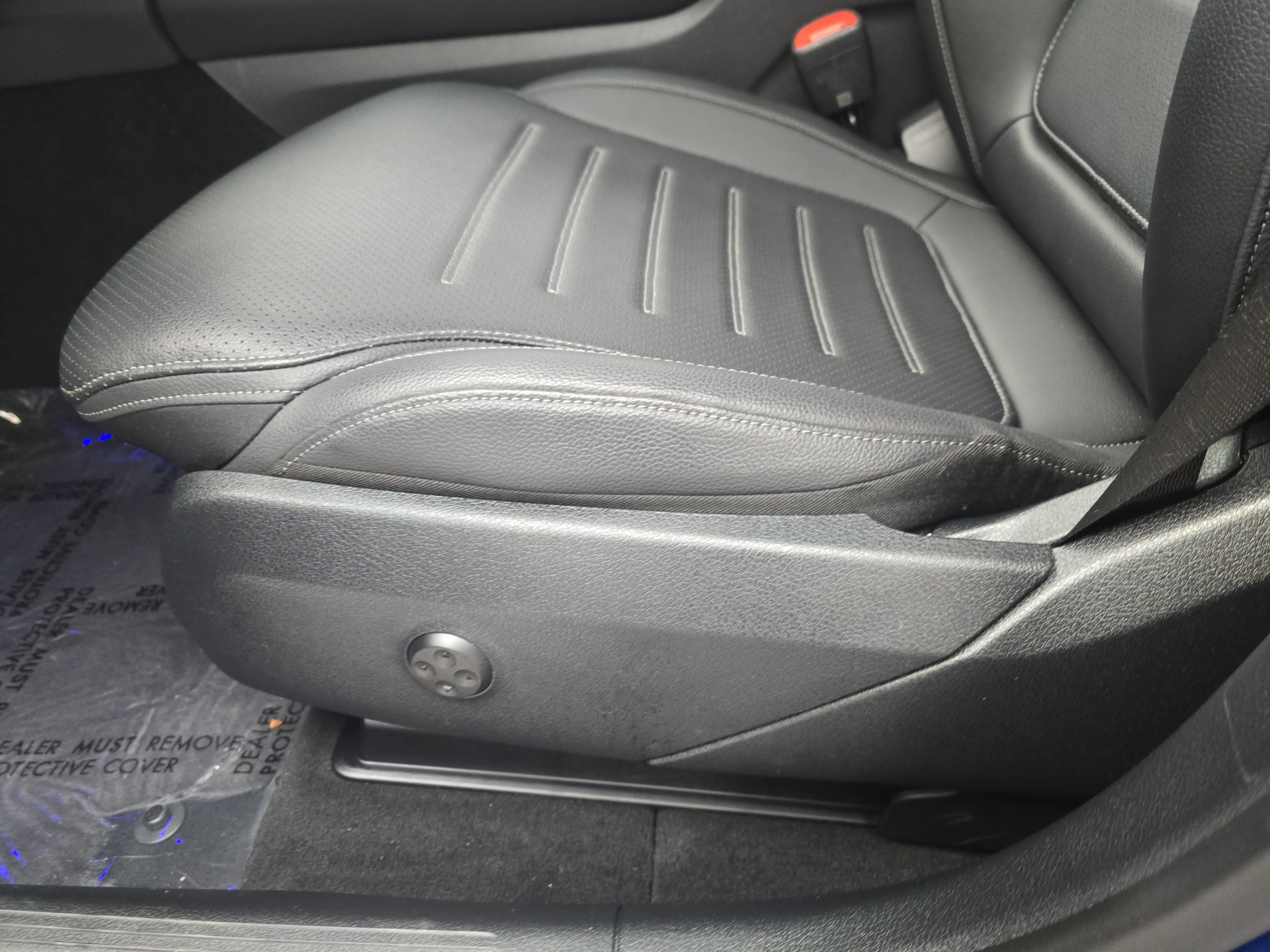 2025 Mercedes-Benz GLC GLC 300