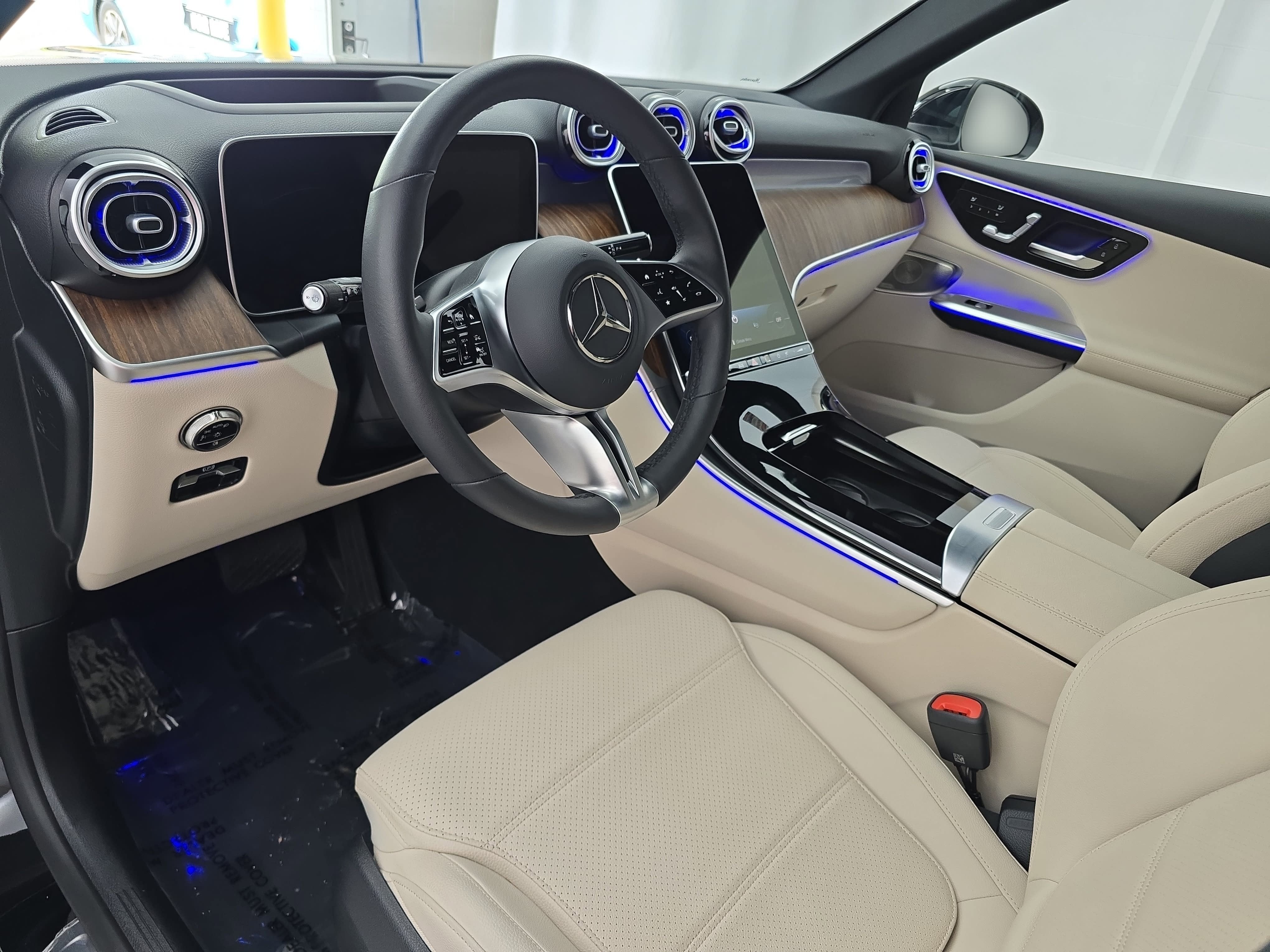 2025 Mercedes-Benz GLC GLC 350e