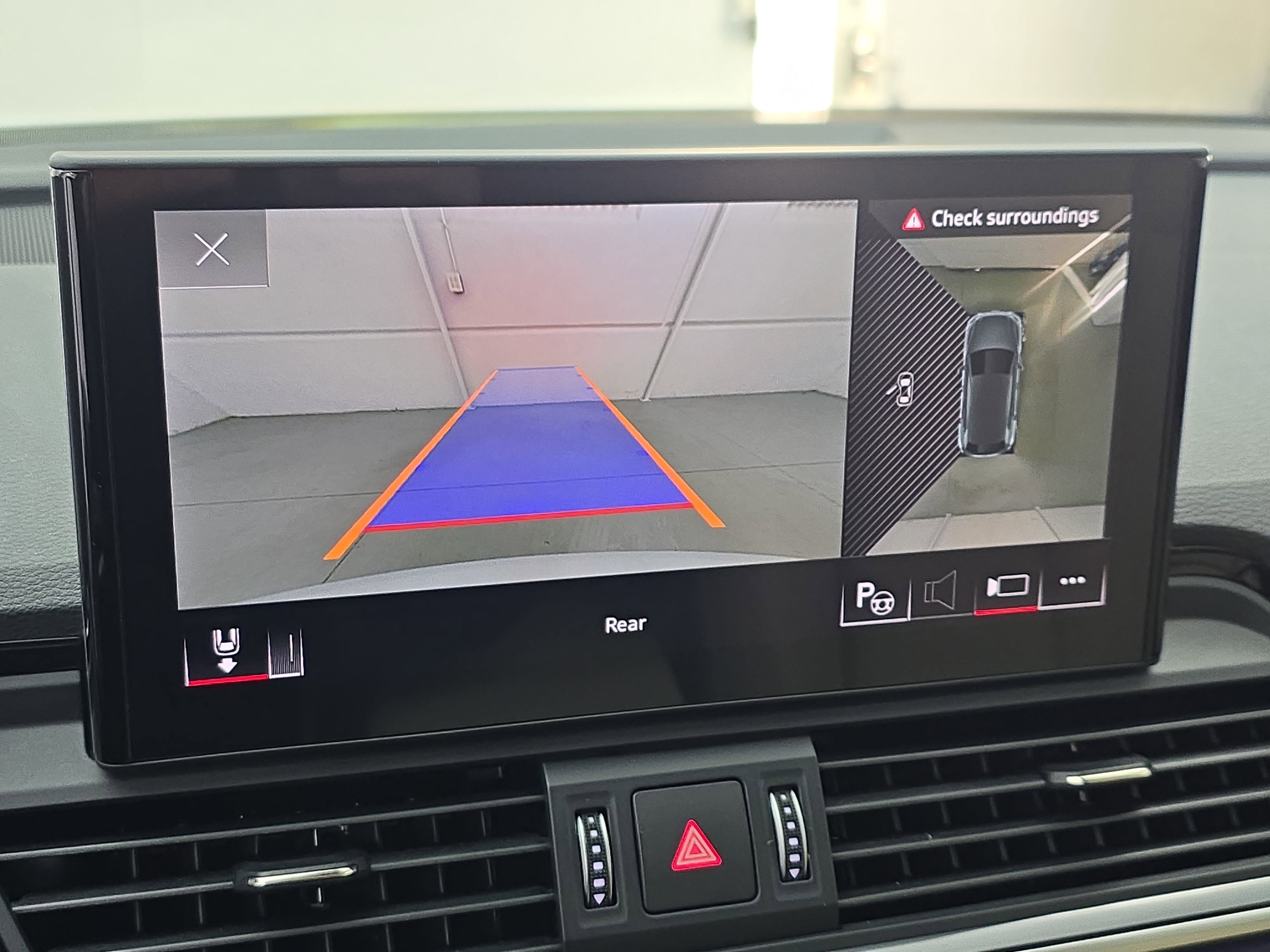 2024 Audi Q5 S line Prestige