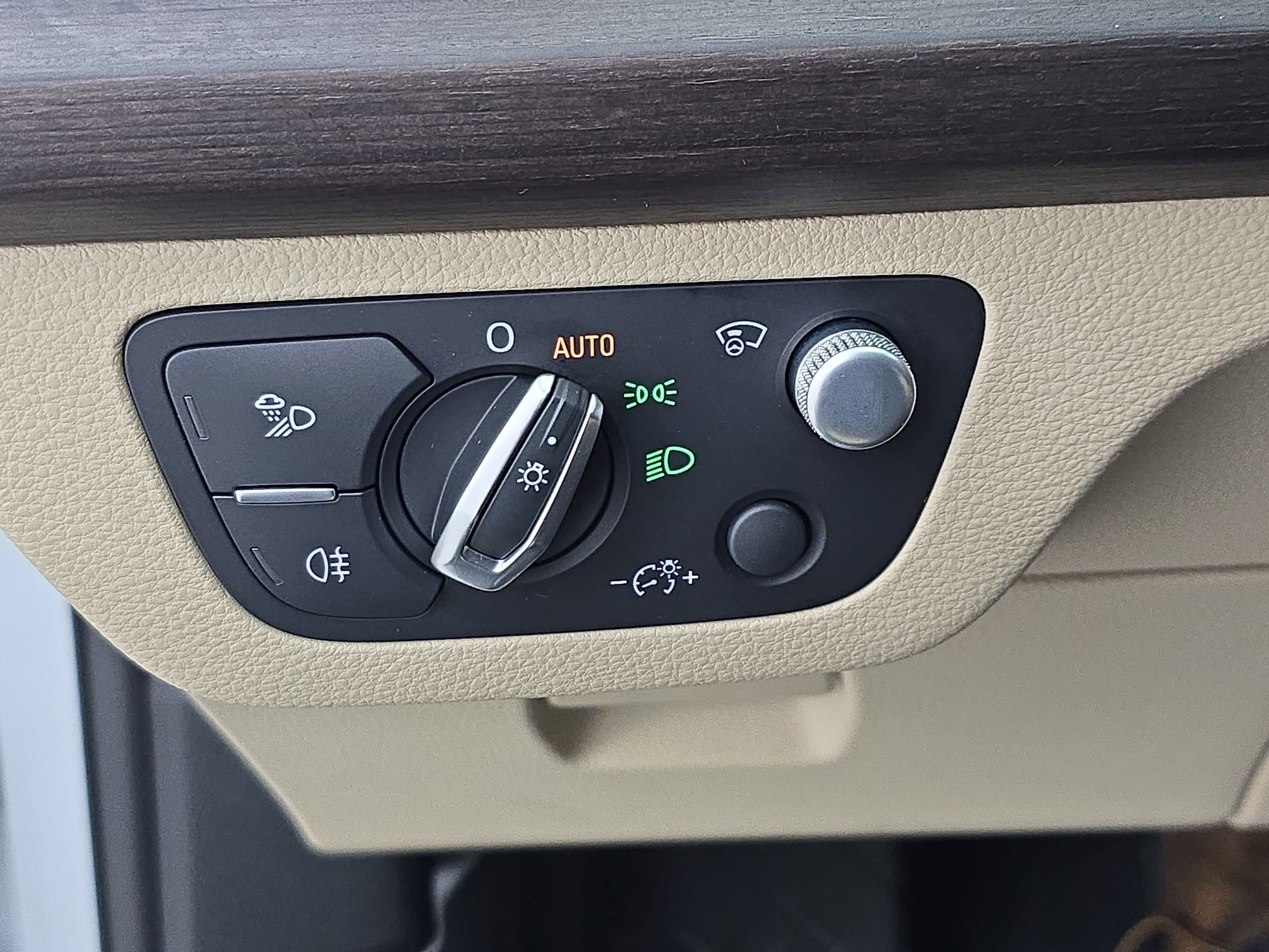 2024 Audi Q5 S line Prestige