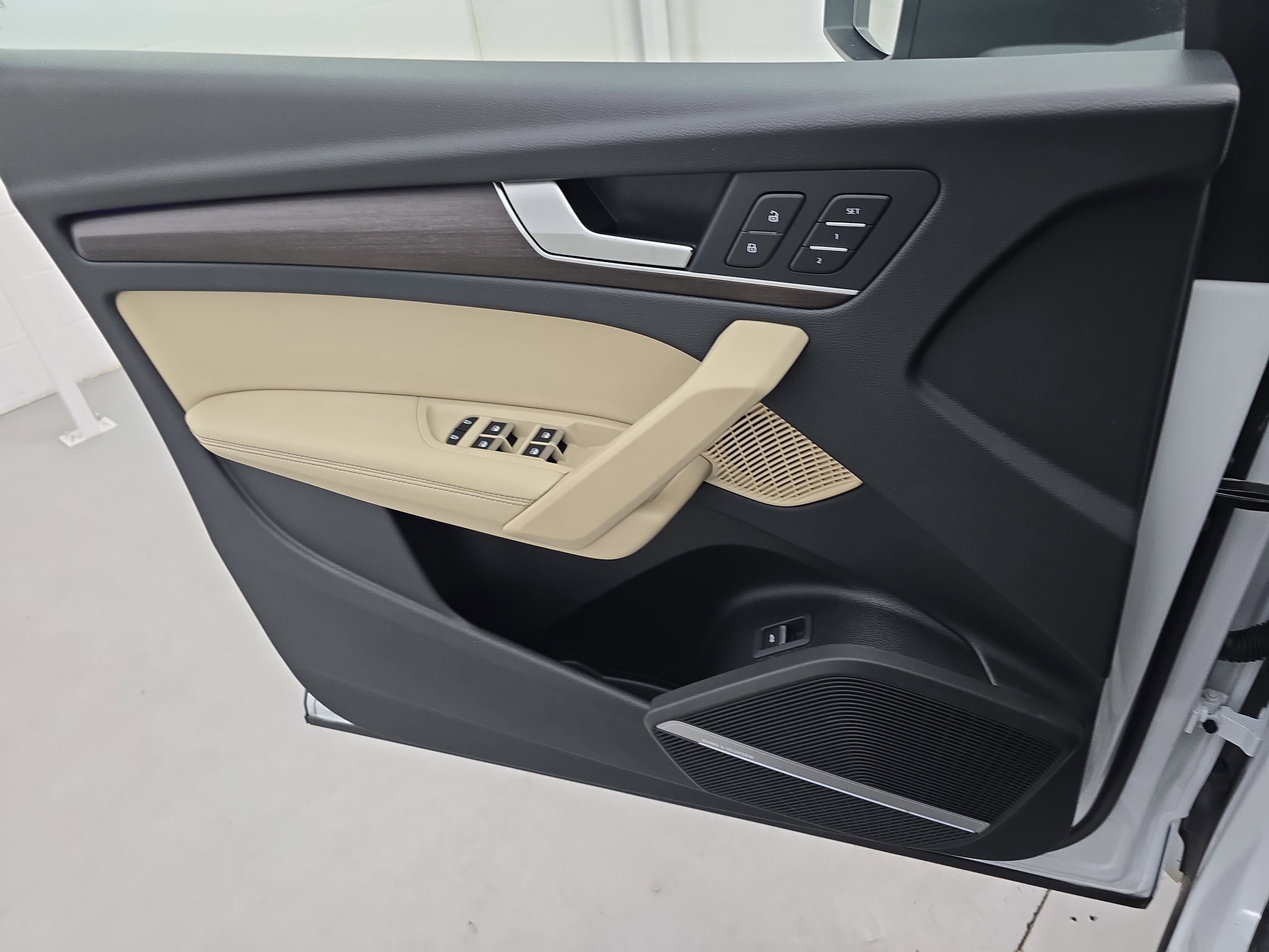 2024 Audi Q5 S line Prestige