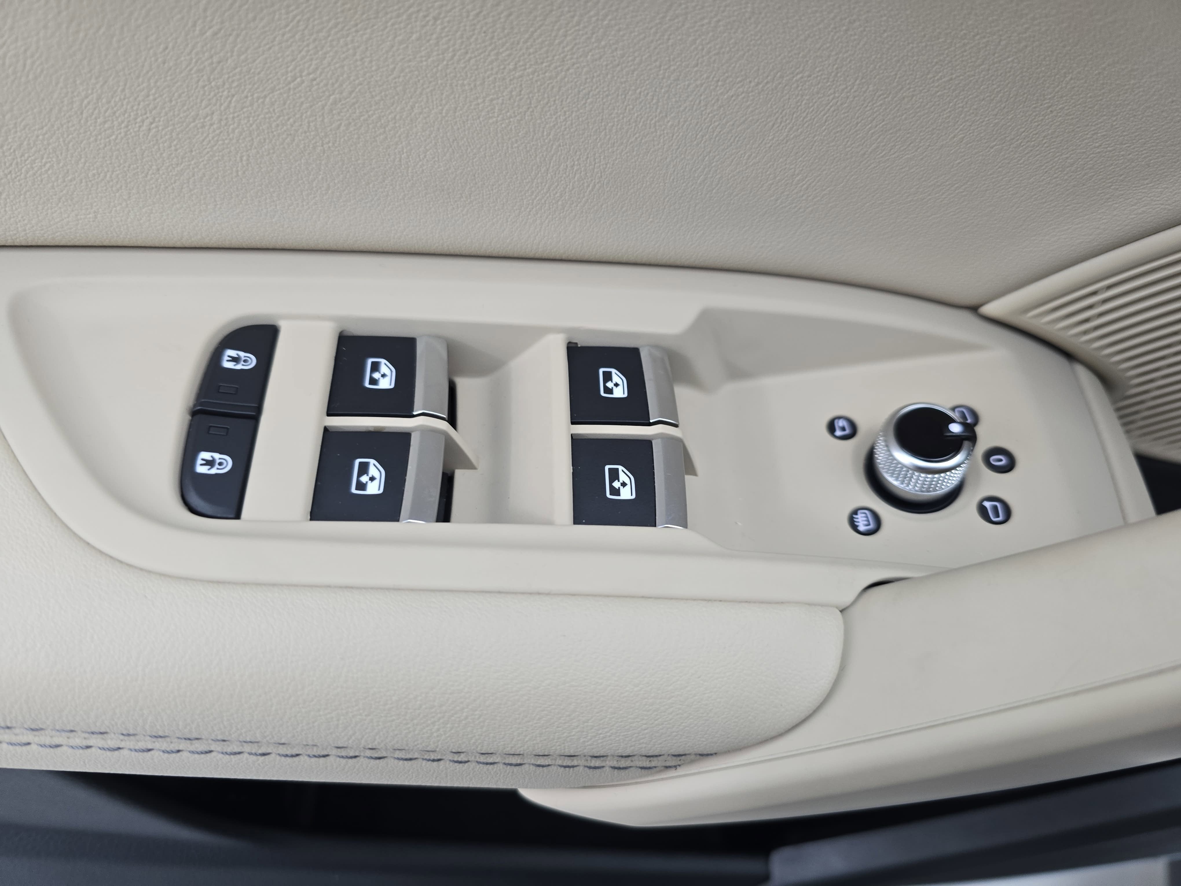 2024 Audi Q5 S line Prestige