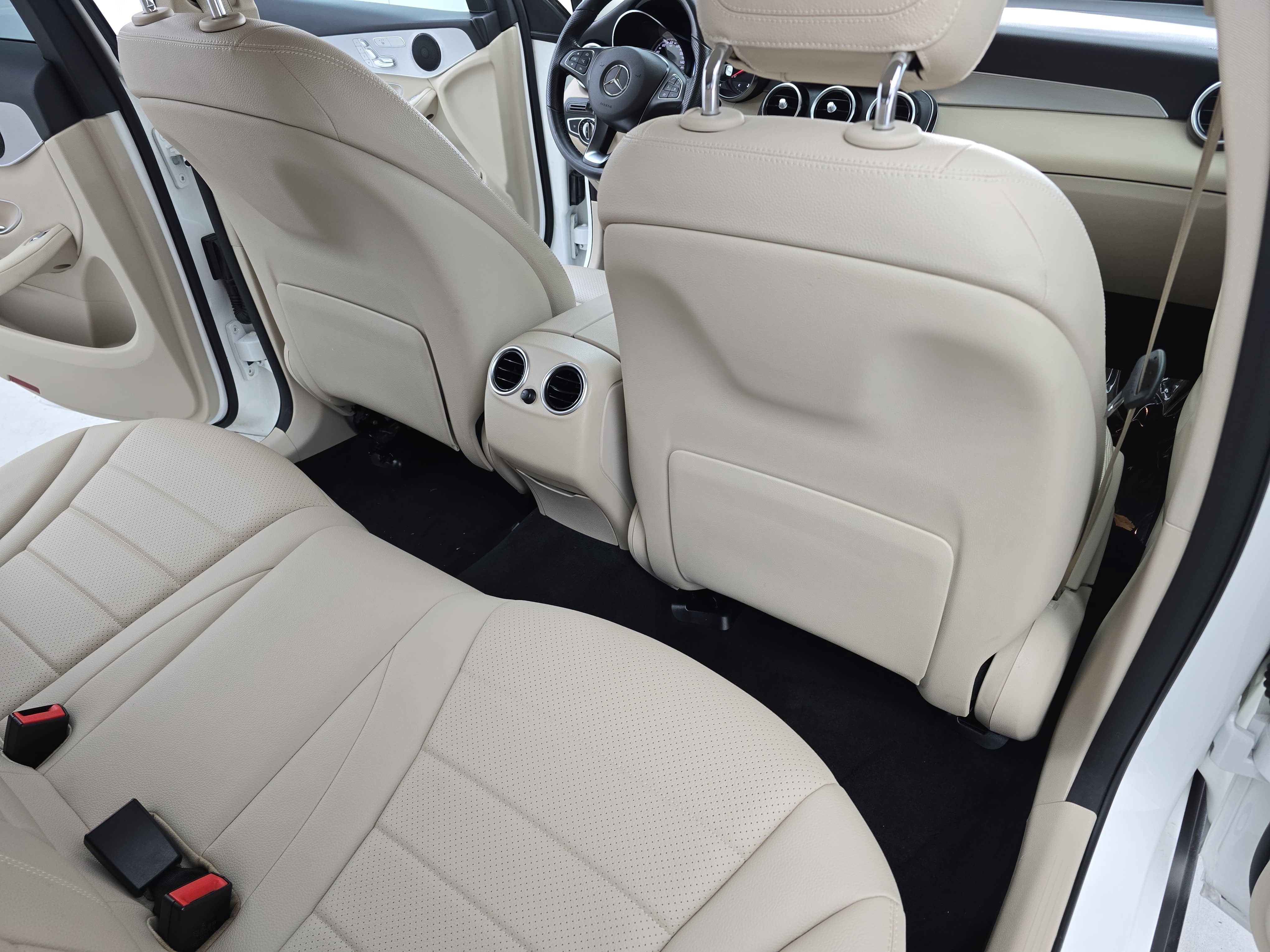 2019 Mercedes-Benz GLC GLC 300