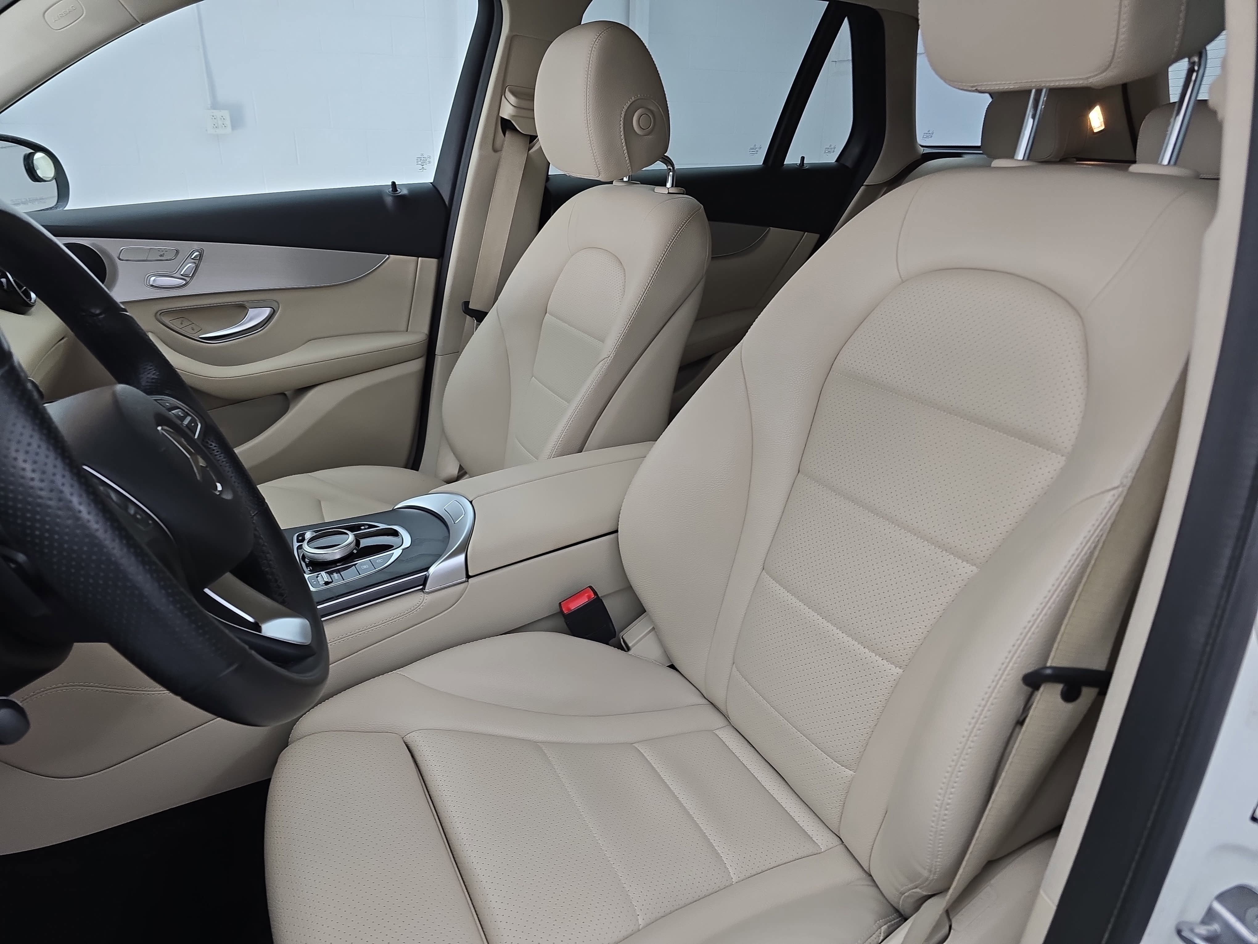 2019 Mercedes-Benz GLC GLC 300