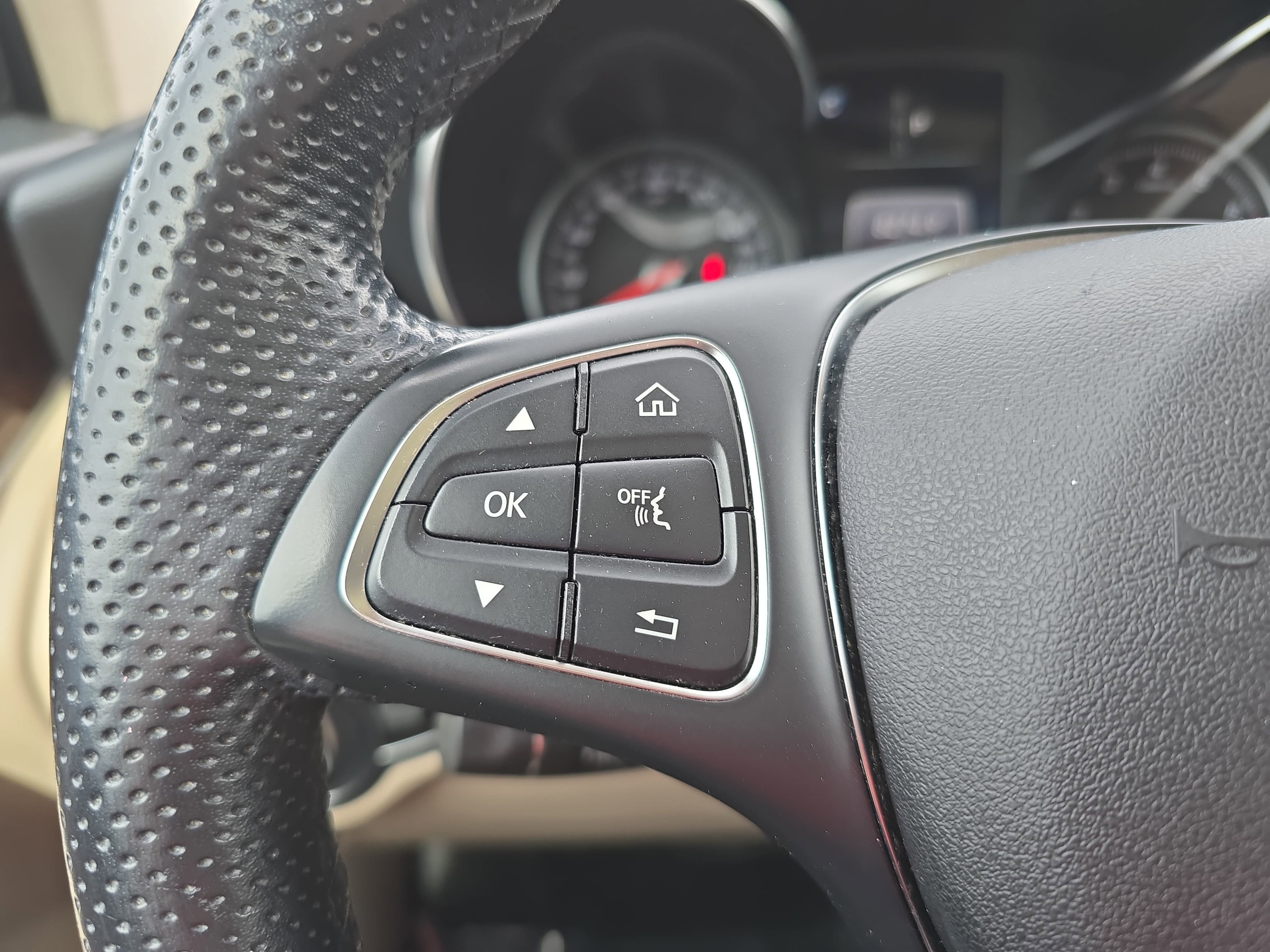 2019 Mercedes-Benz GLC GLC 300