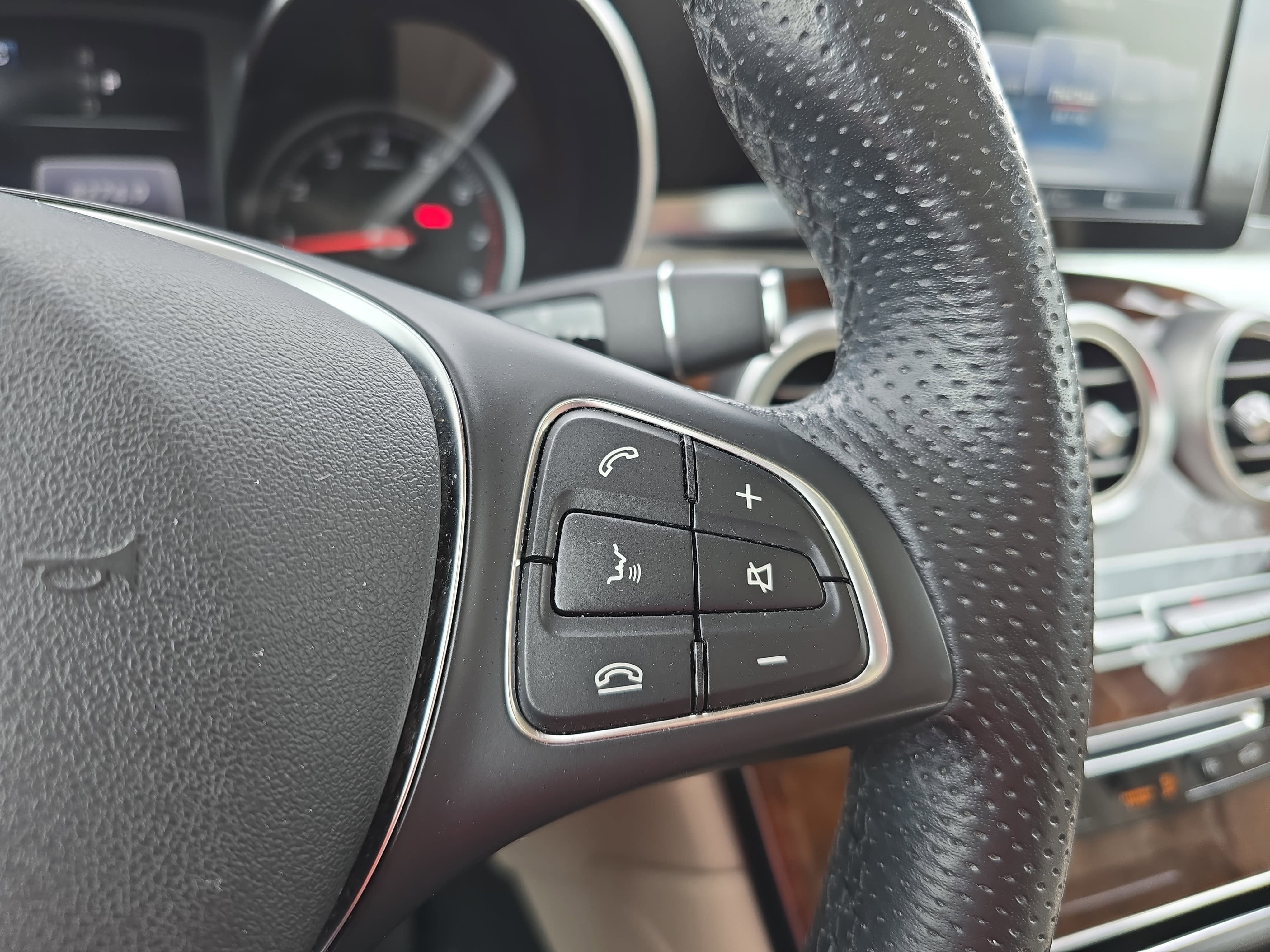 2019 Mercedes-Benz GLC GLC 300