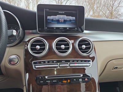 2019 Mercedes-Benz GLC GLC 300