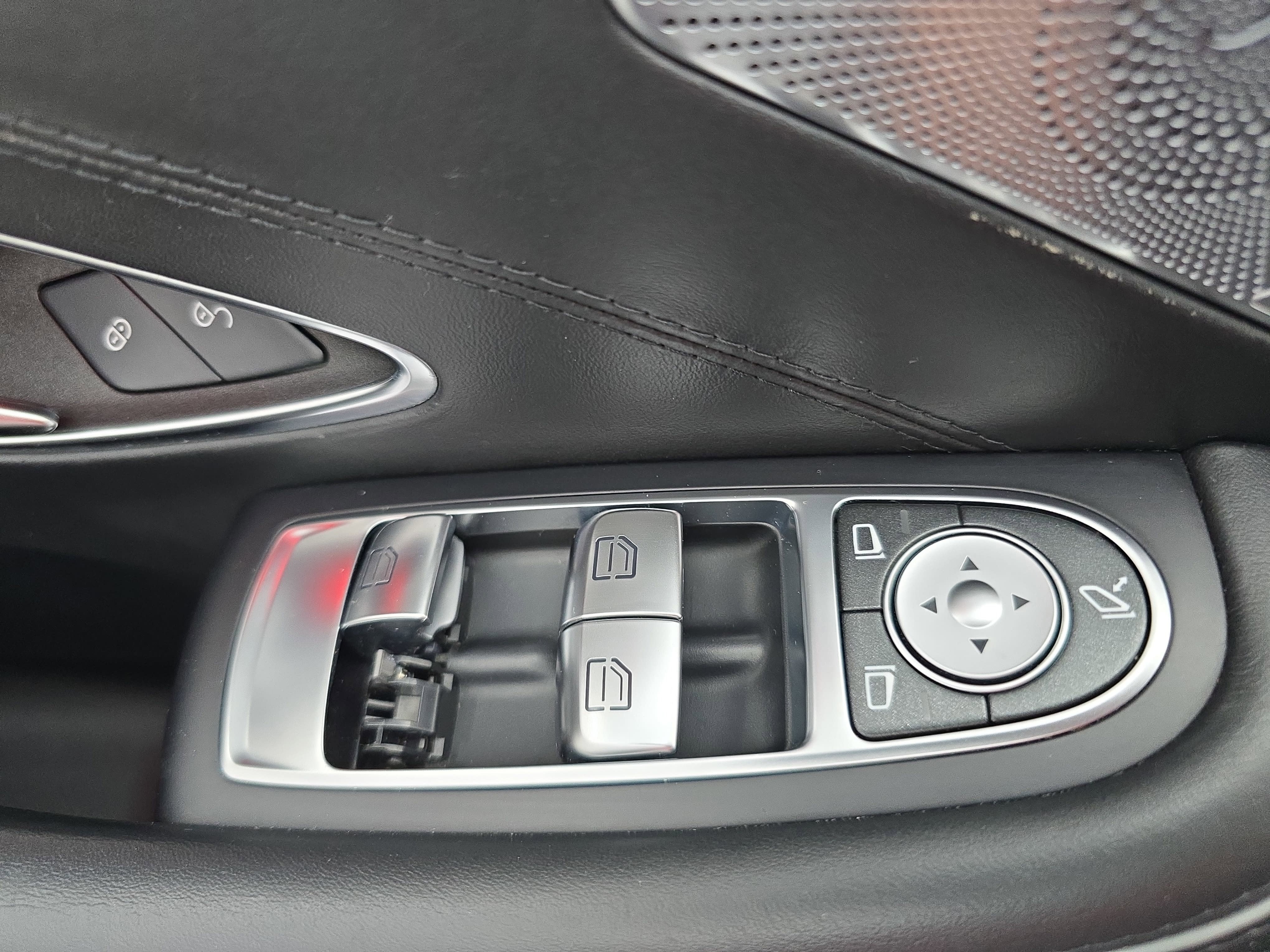 2015 Mercedes-Benz S-Class S 550