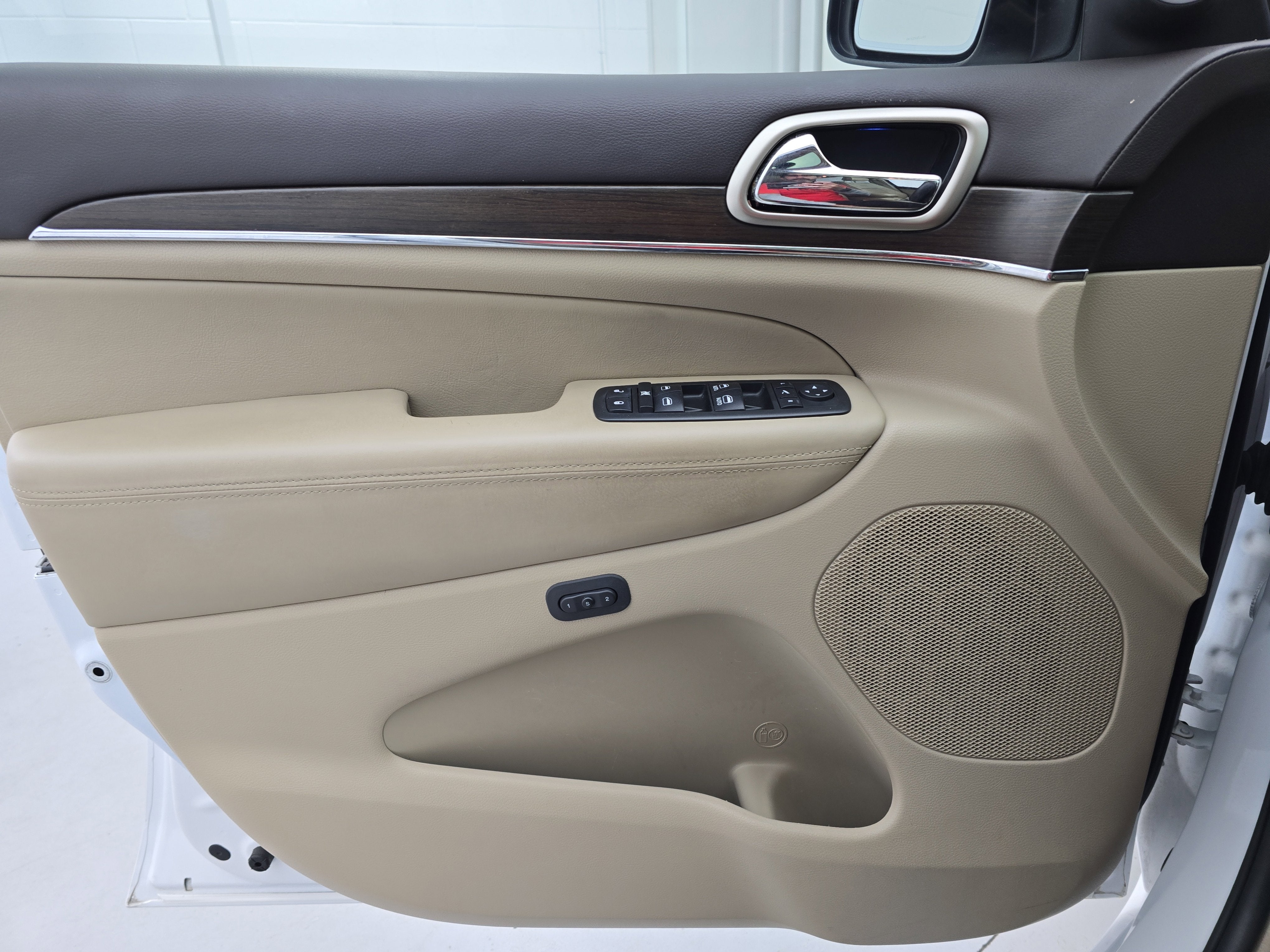 2014 Jeep Grand Cherokee Overland