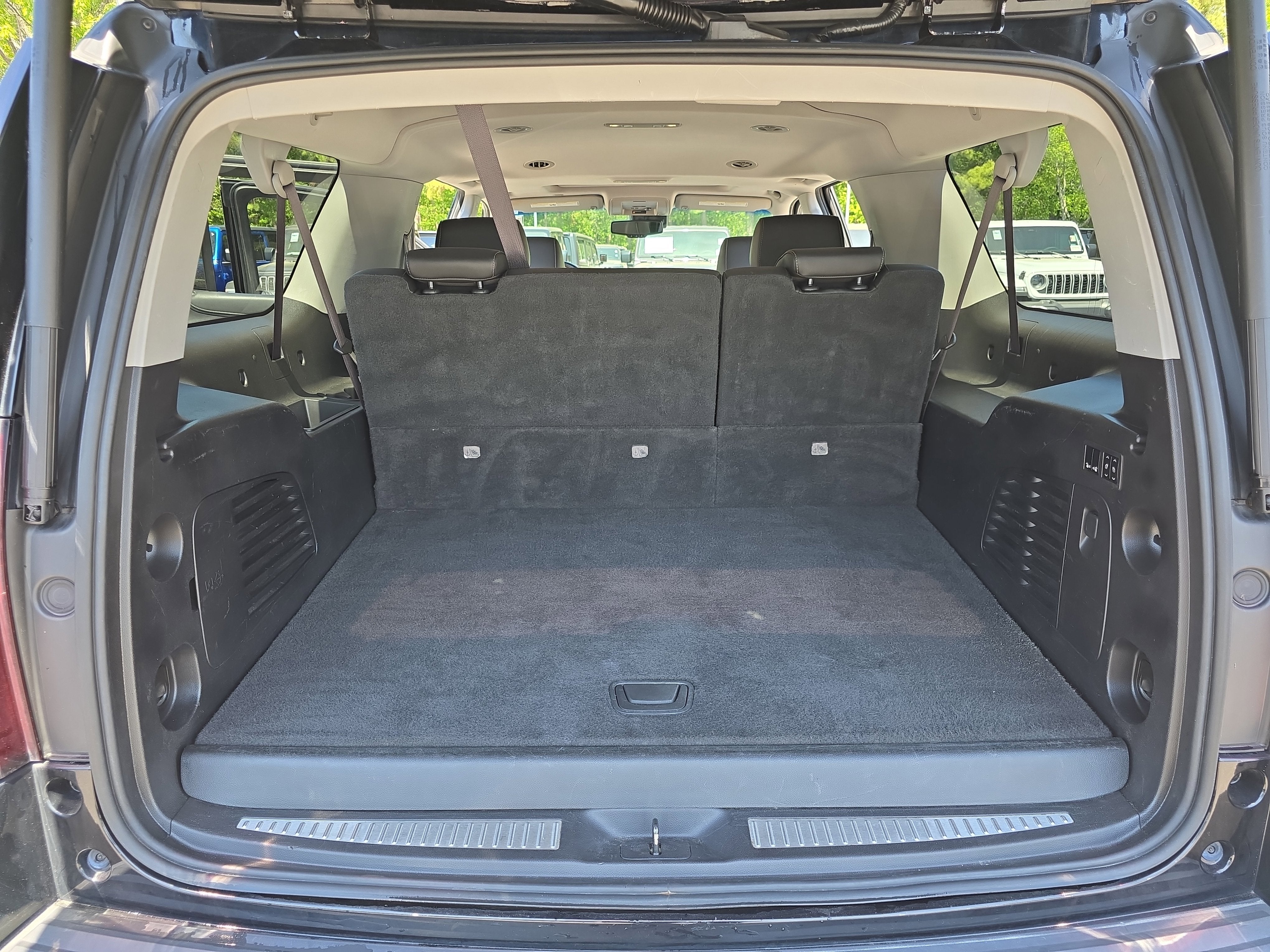 2016 Chevrolet Suburban LTZ