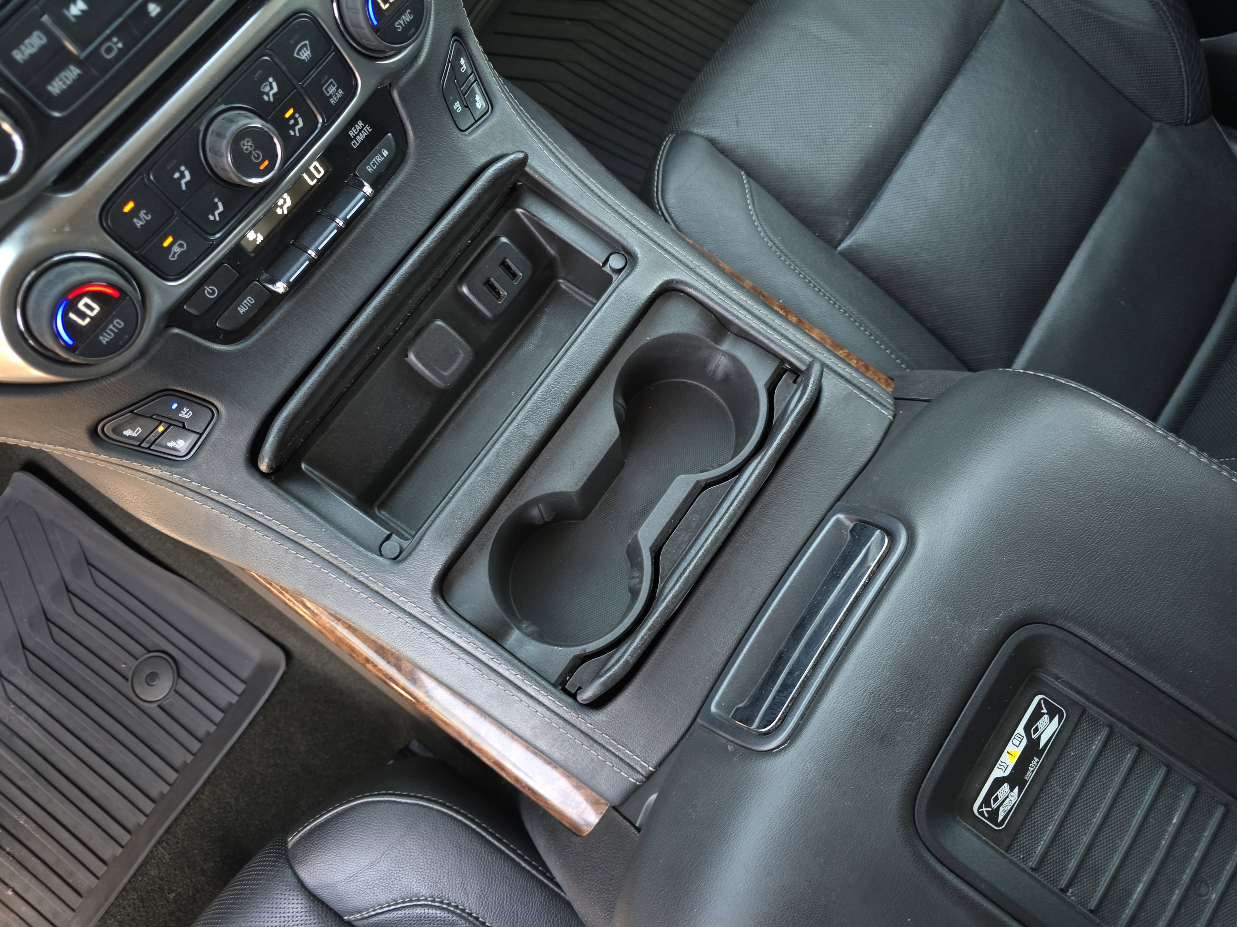 2016 Chevrolet Suburban LTZ