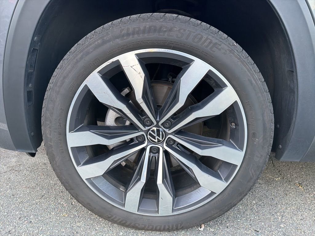 2022 Volkswagen Atlas 3.6L V6 SEL Premium R-Line