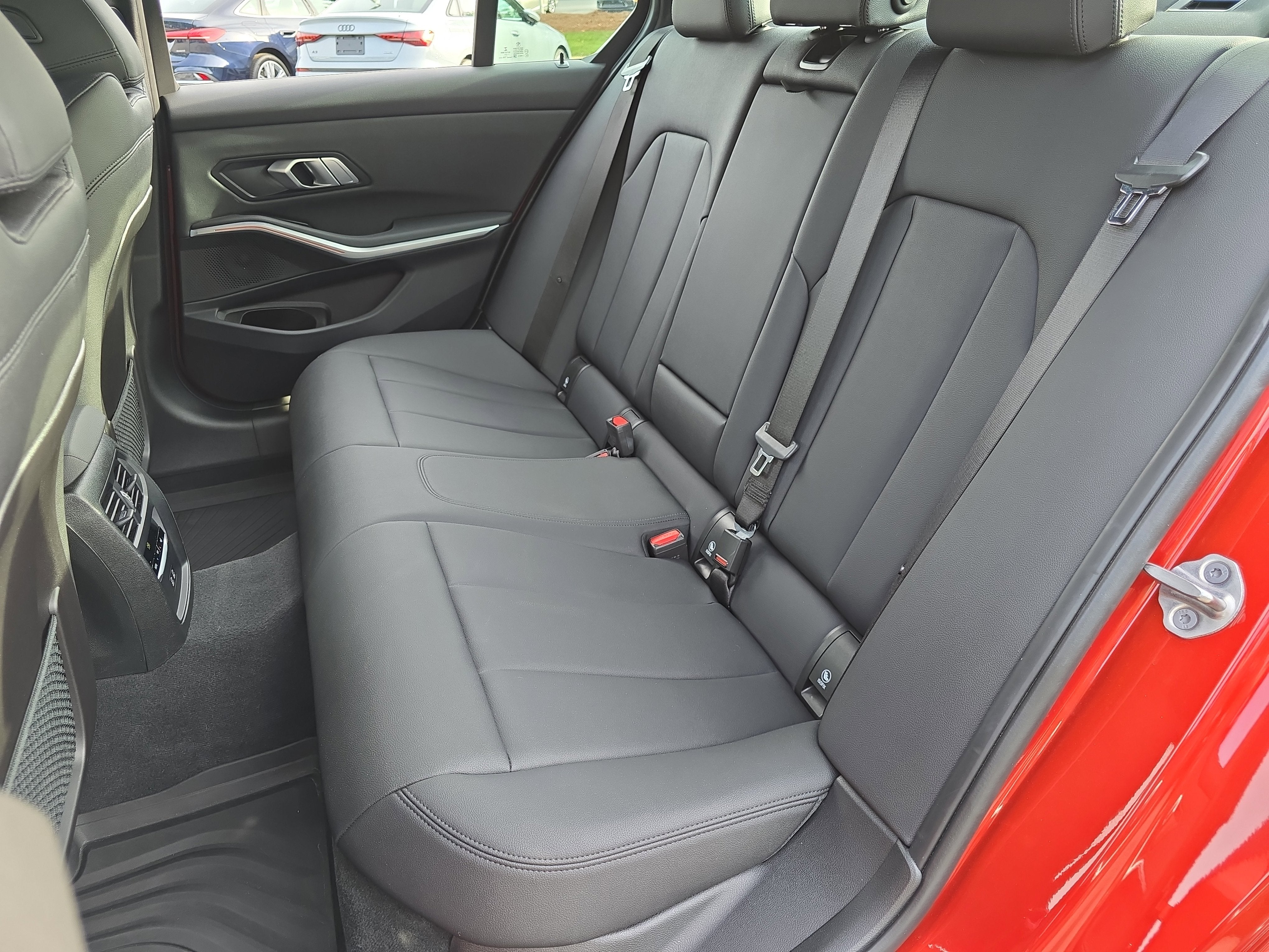 2021 BMW 3 Series 330i