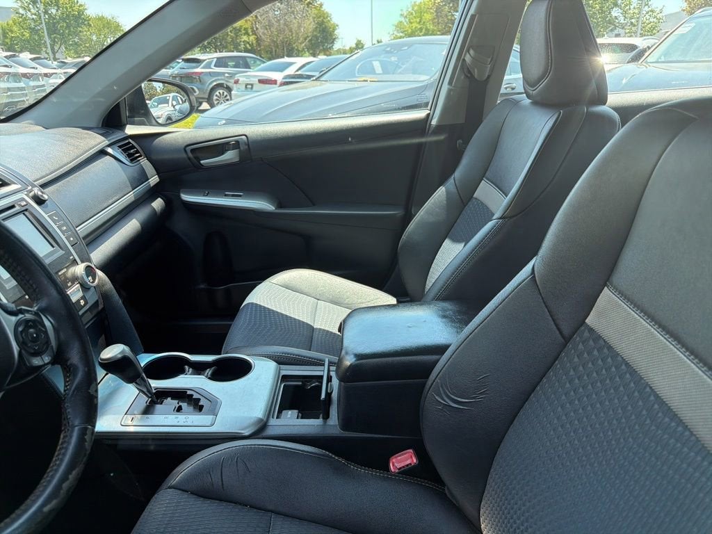 2013 Toyota Camry SE