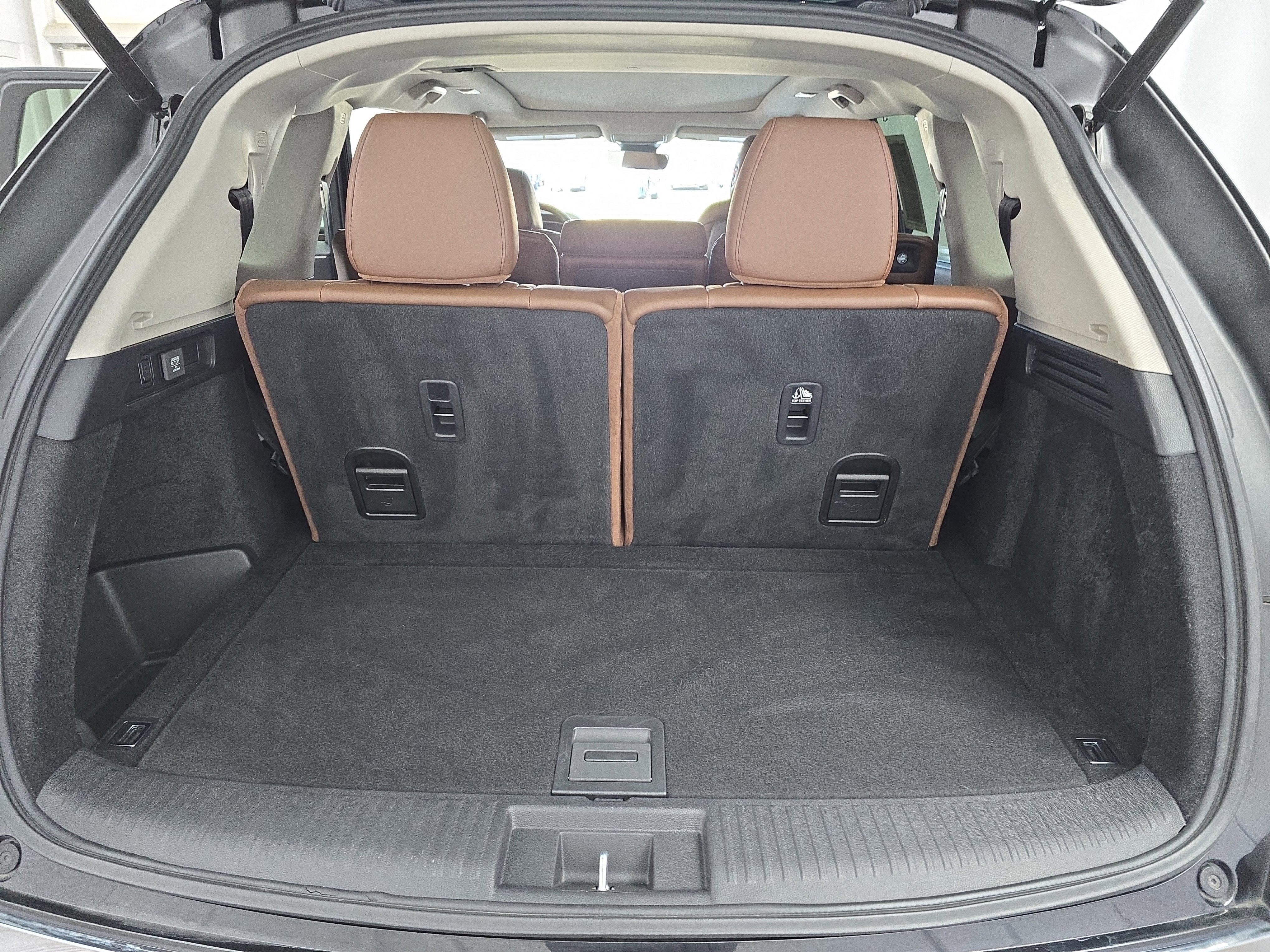 2023 Acura MDX w/Technology Package