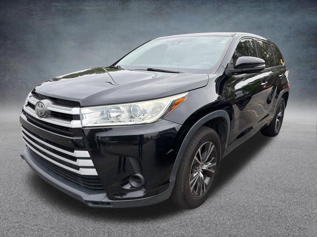 2018 Toyota Highlander LE