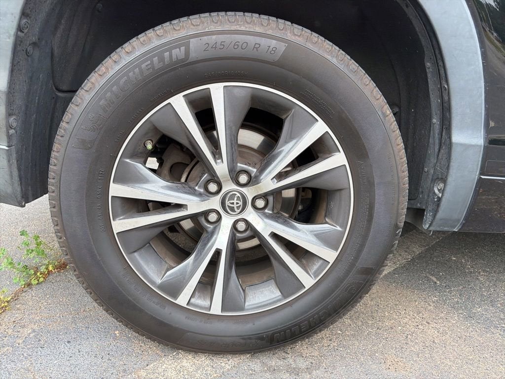 2018 Toyota Highlander LE