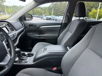 2018 Toyota Highlander LE