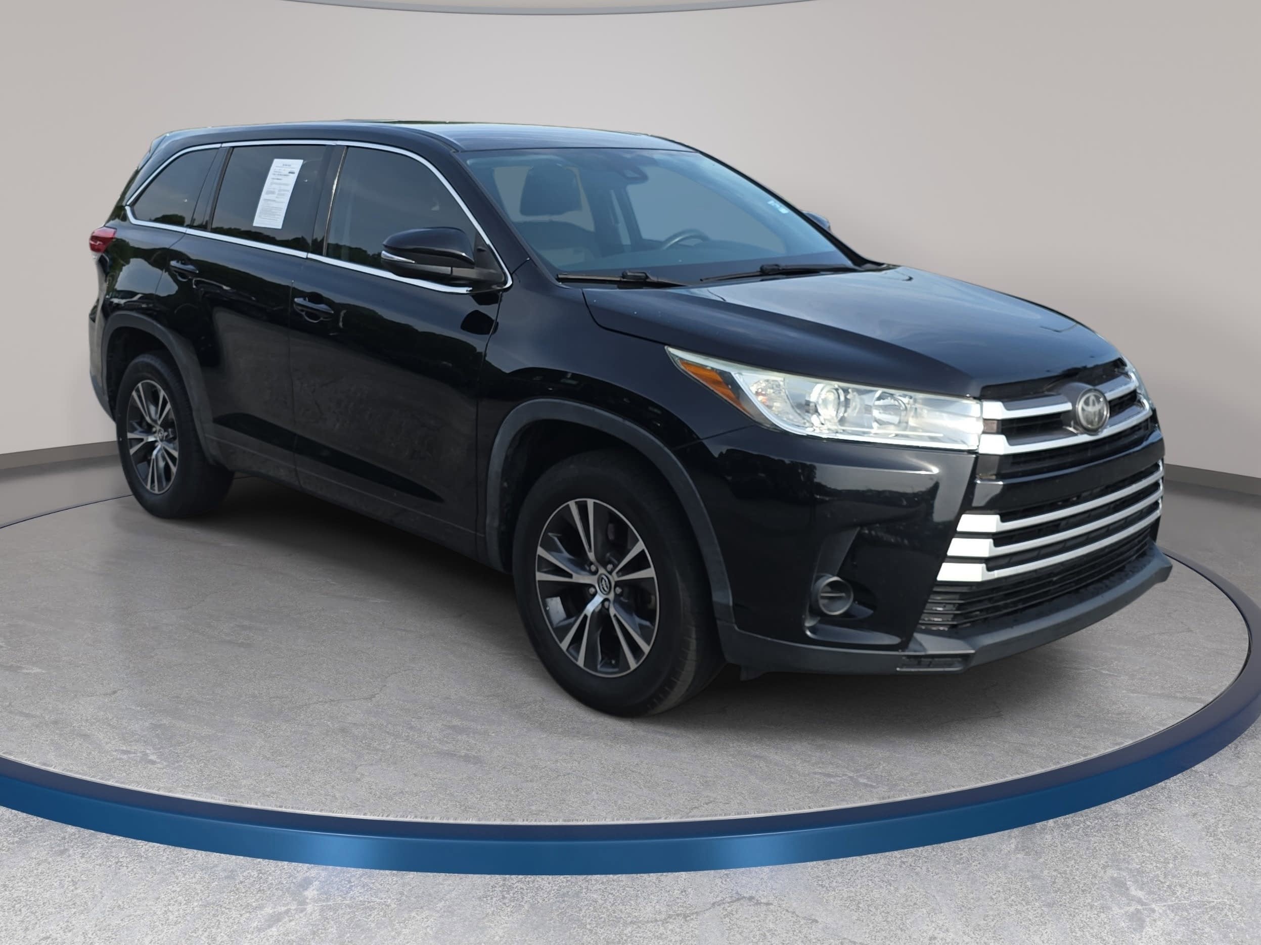 2018 Toyota Highlander LE