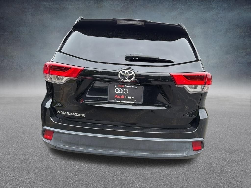 2018 Toyota Highlander LE