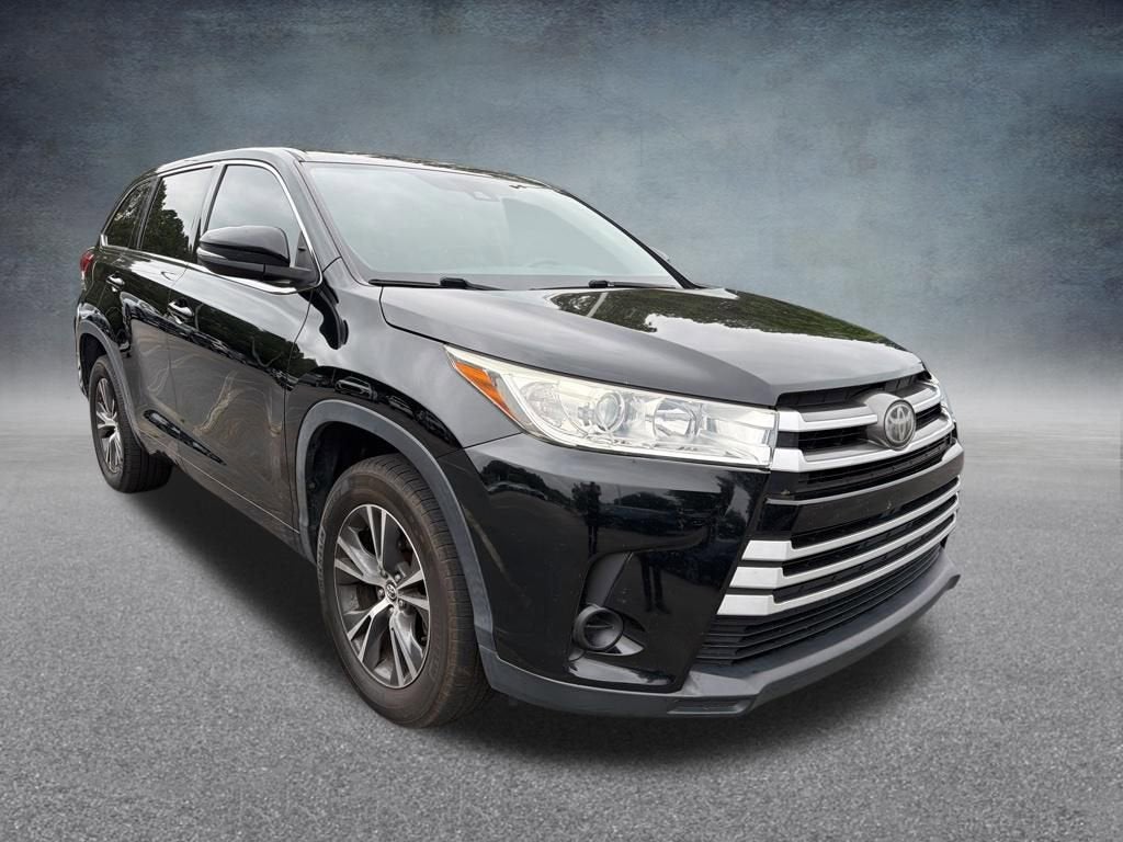 2018 Toyota Highlander LE