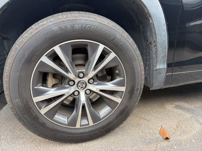 2018 Toyota Highlander LE