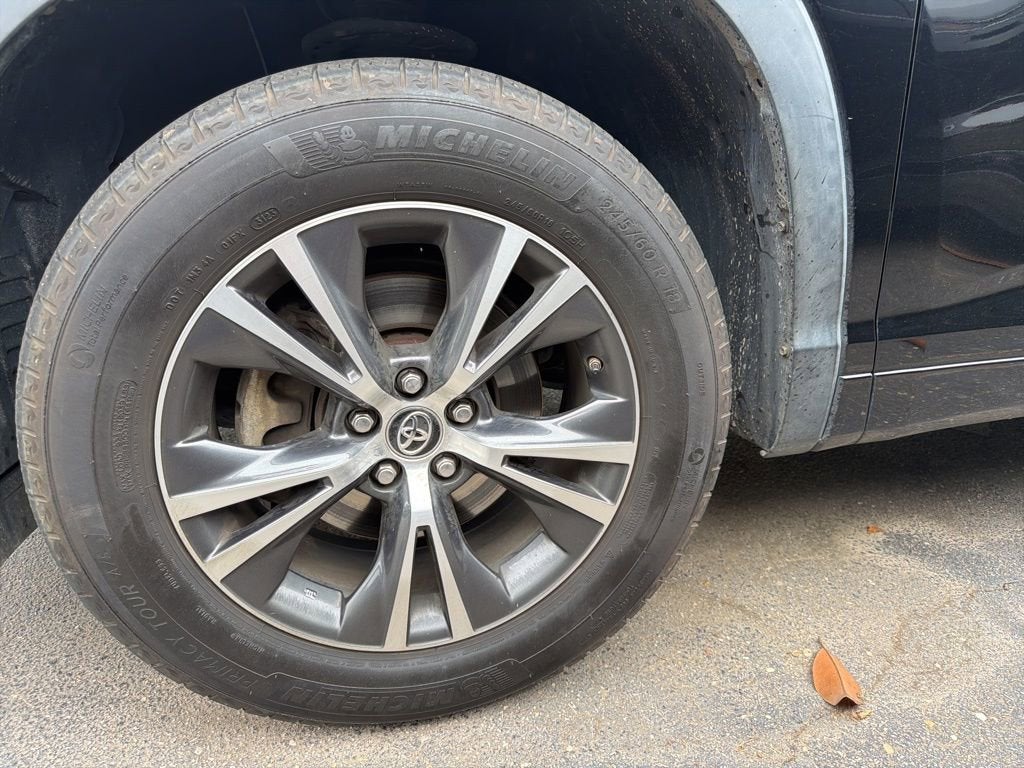 2018 Toyota Highlander LE