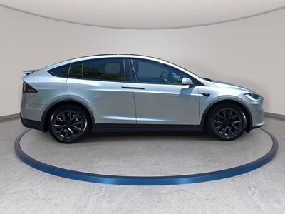 2025 Tesla Model X Base