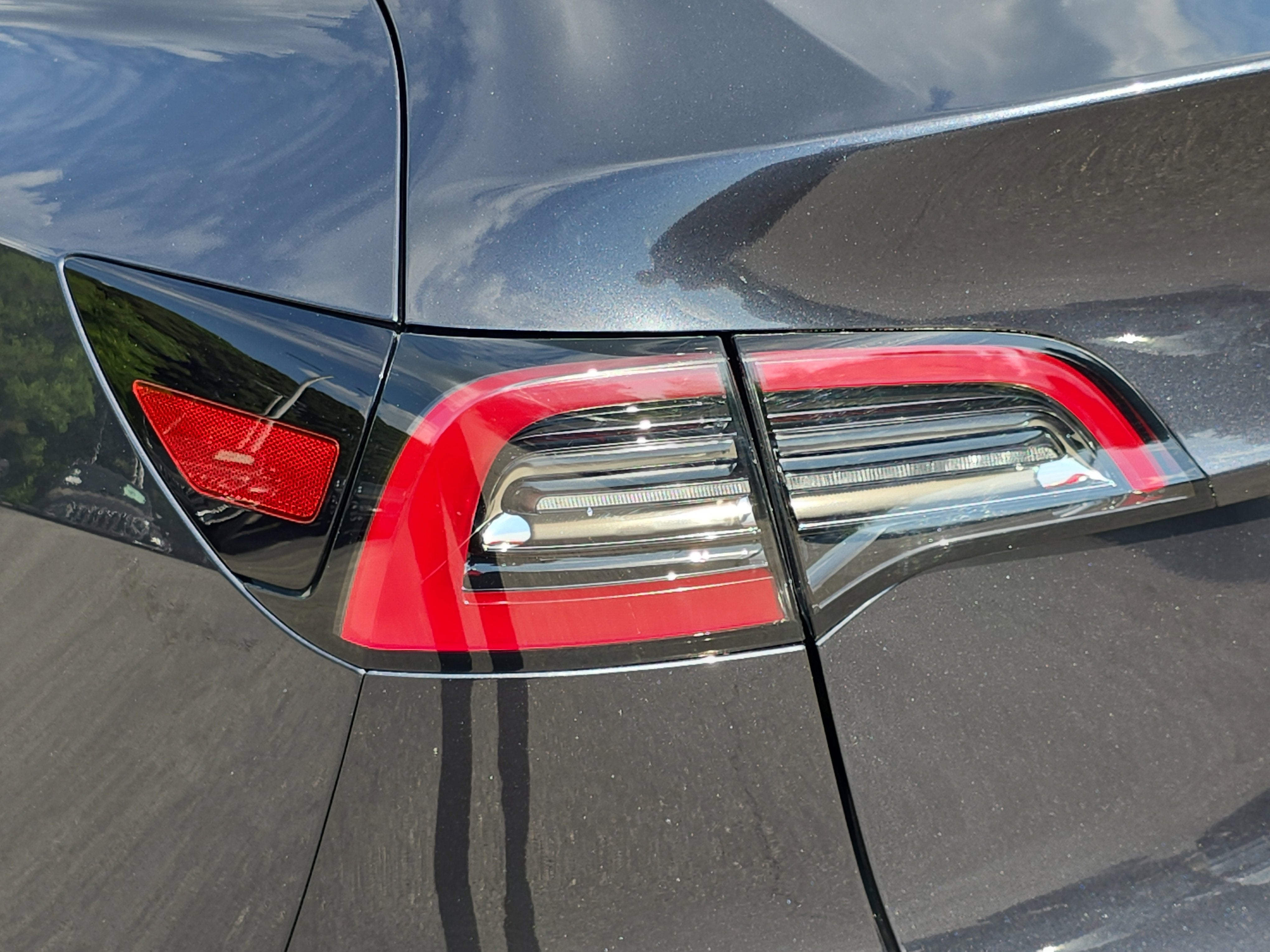 2024 Tesla Model Y Standard Range