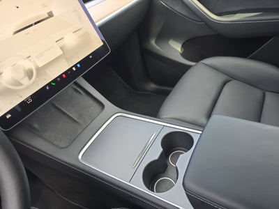 2025 Tesla Model Y Long Range