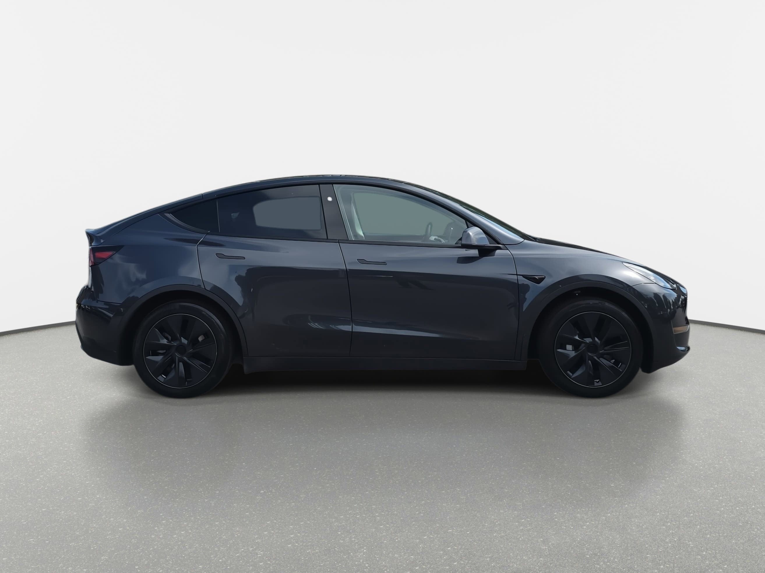 2025 Tesla Model Y Long Range