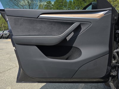 2024 Tesla Model Y Long Range